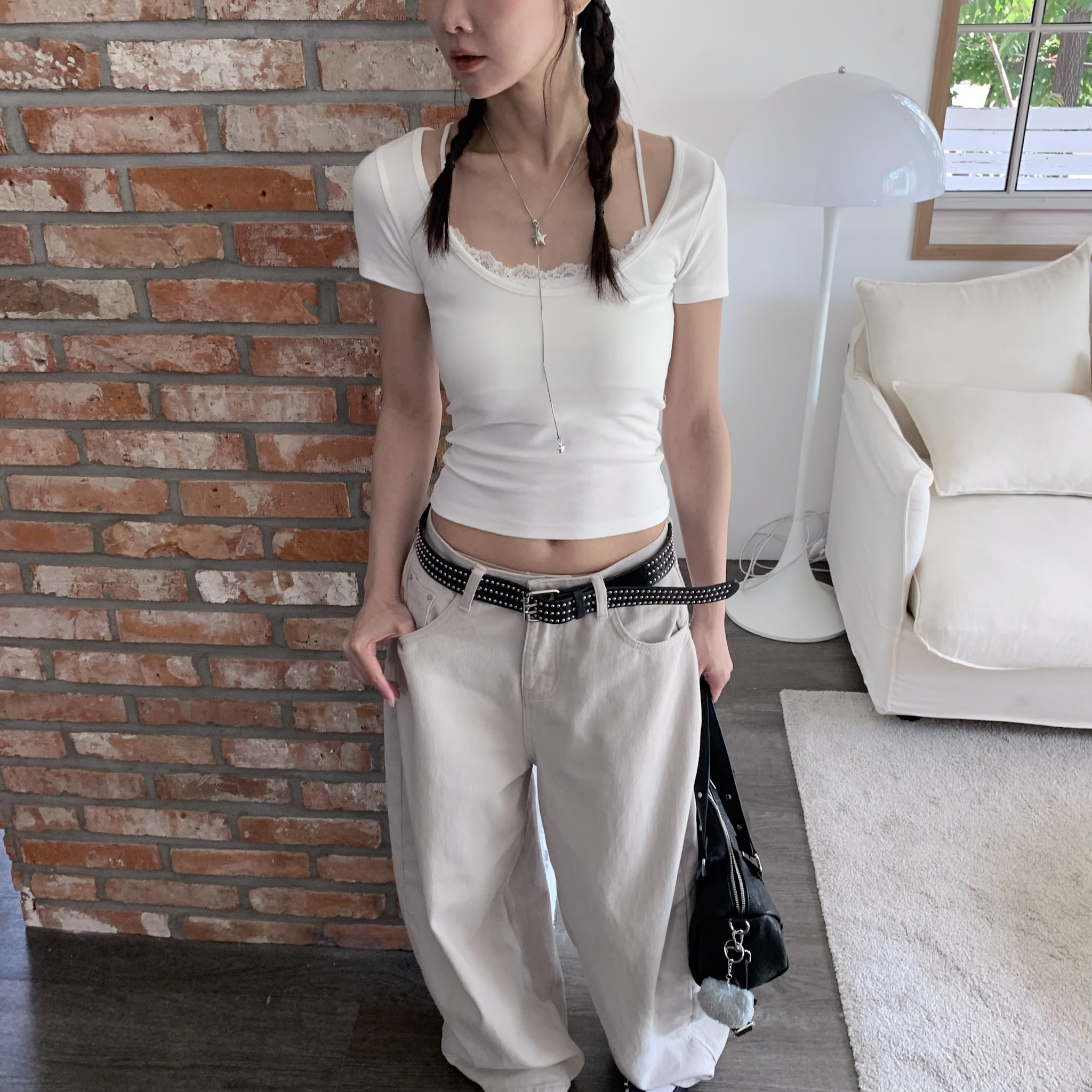 ISA_恰到好處的蕾絲 小辣假二件修身上衣_64076