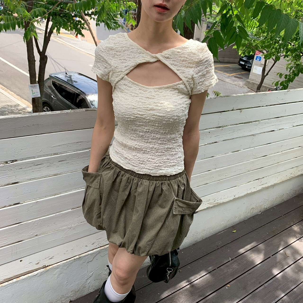 ISA_雙面顏值 壓褶皺皺感縷空扭結上衣_64098
