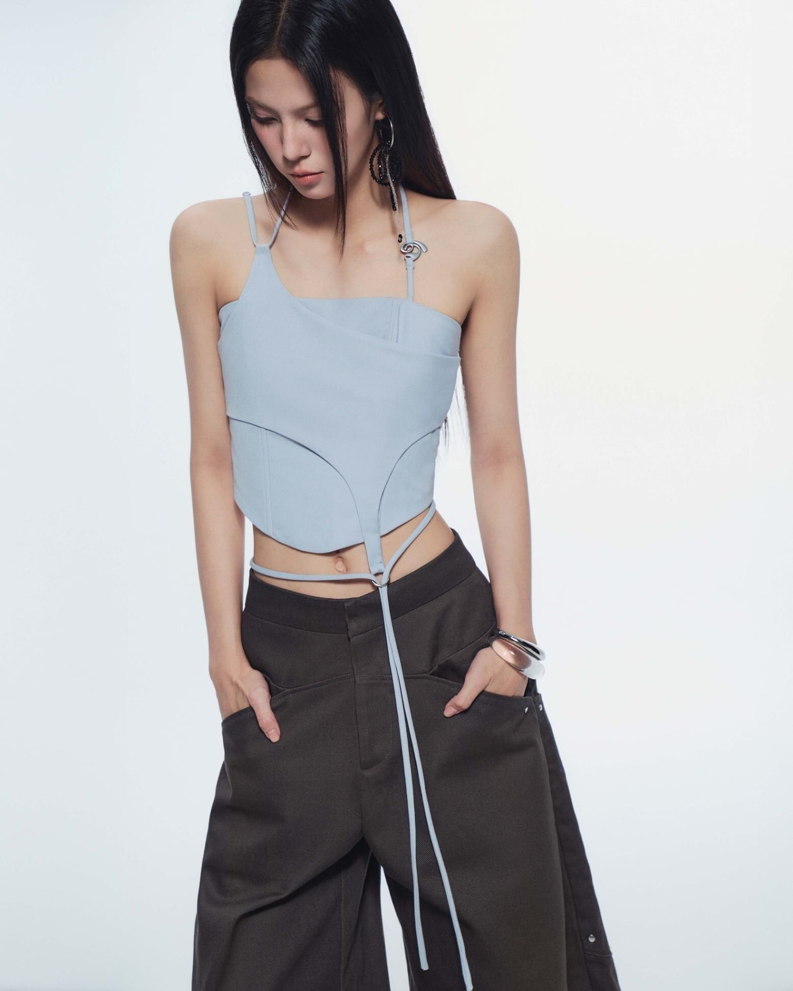 BUNNYHILL LULLABY HALTER TOP  垂墜綁帶平口上衣