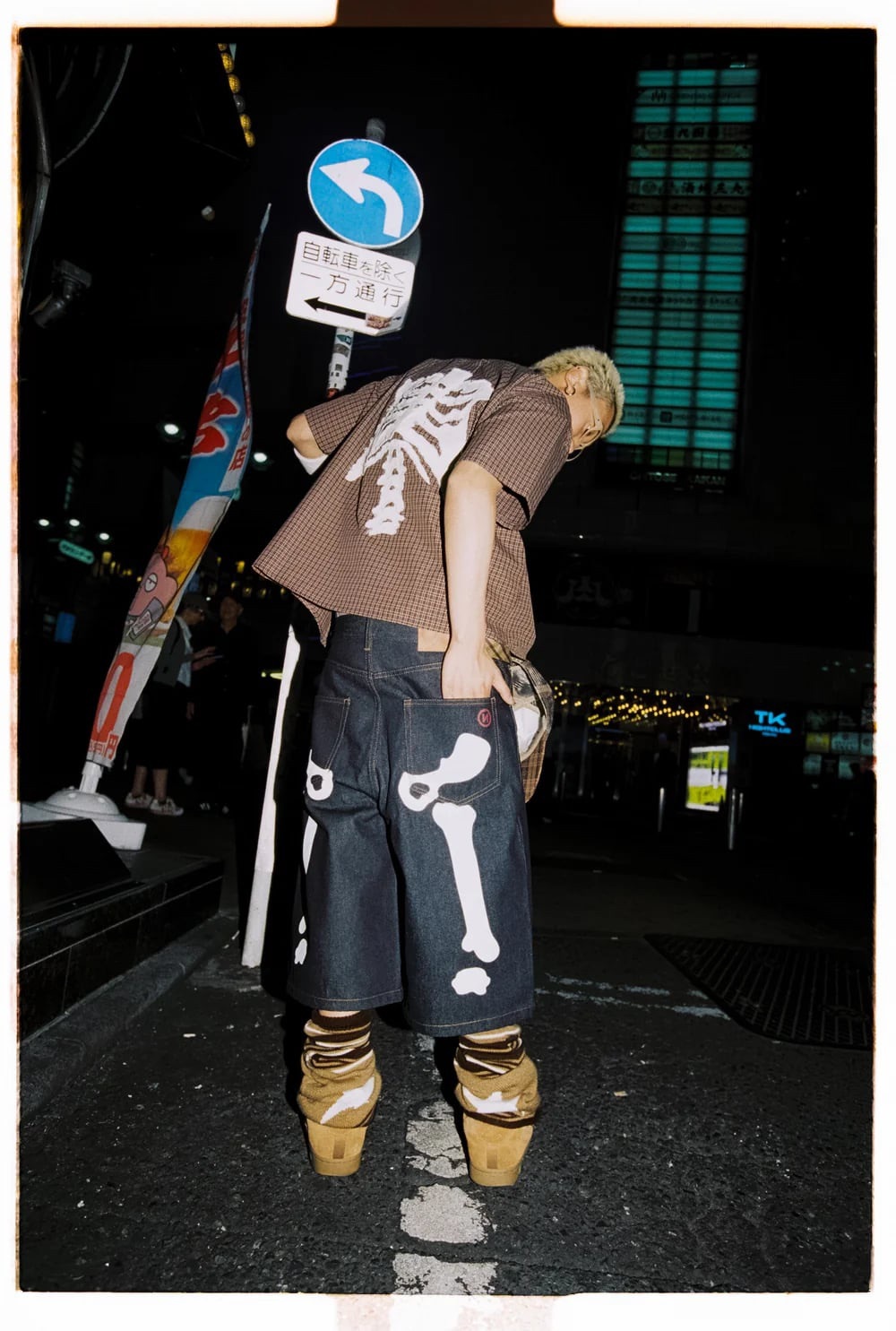 【日本限時連線代購】9090 Bone Hand Denim Jorts 美式復古 骨頭手爪印花 寬鬆街頭 丹寧牛仔短褲 四色