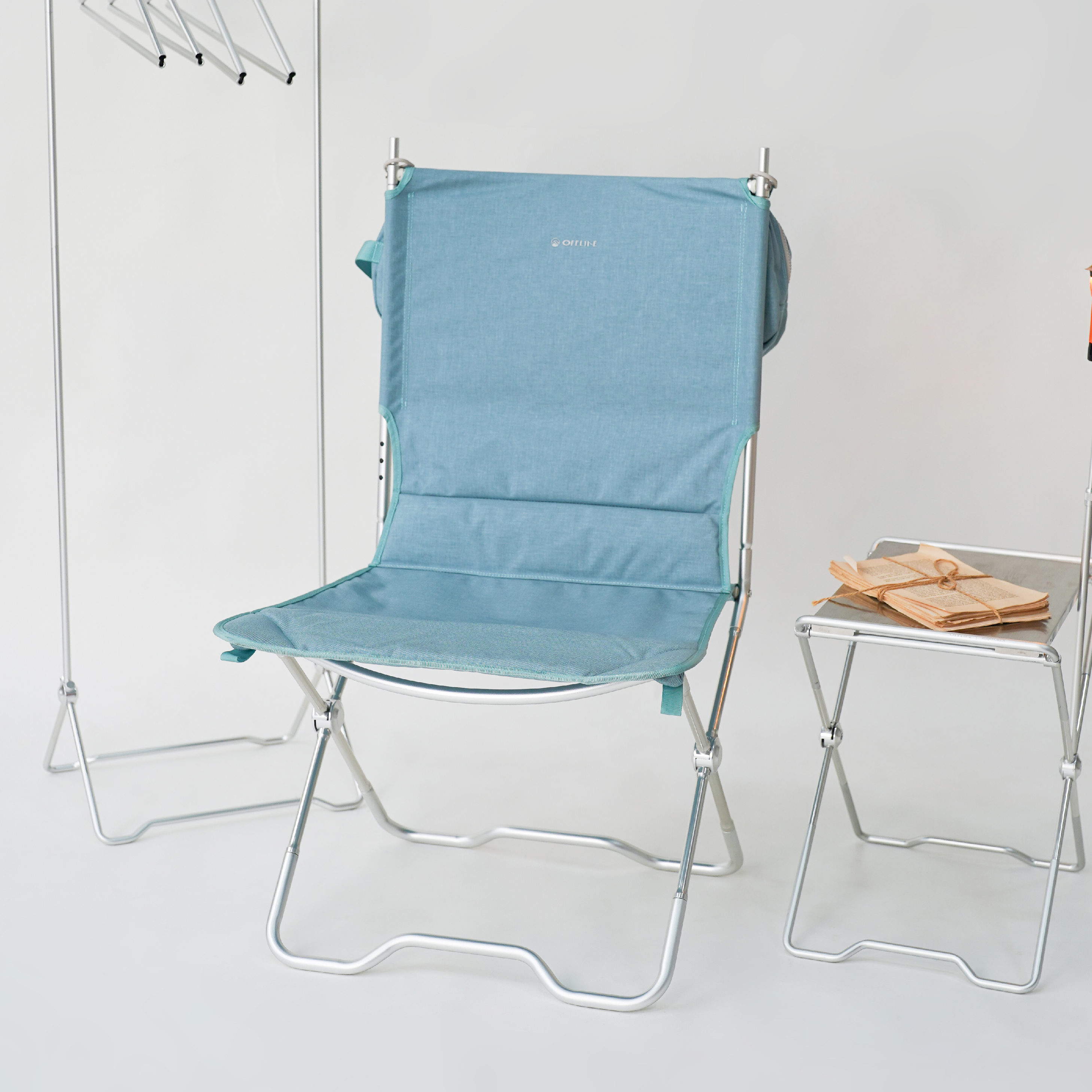 OFFLINE Chair Silver Blue