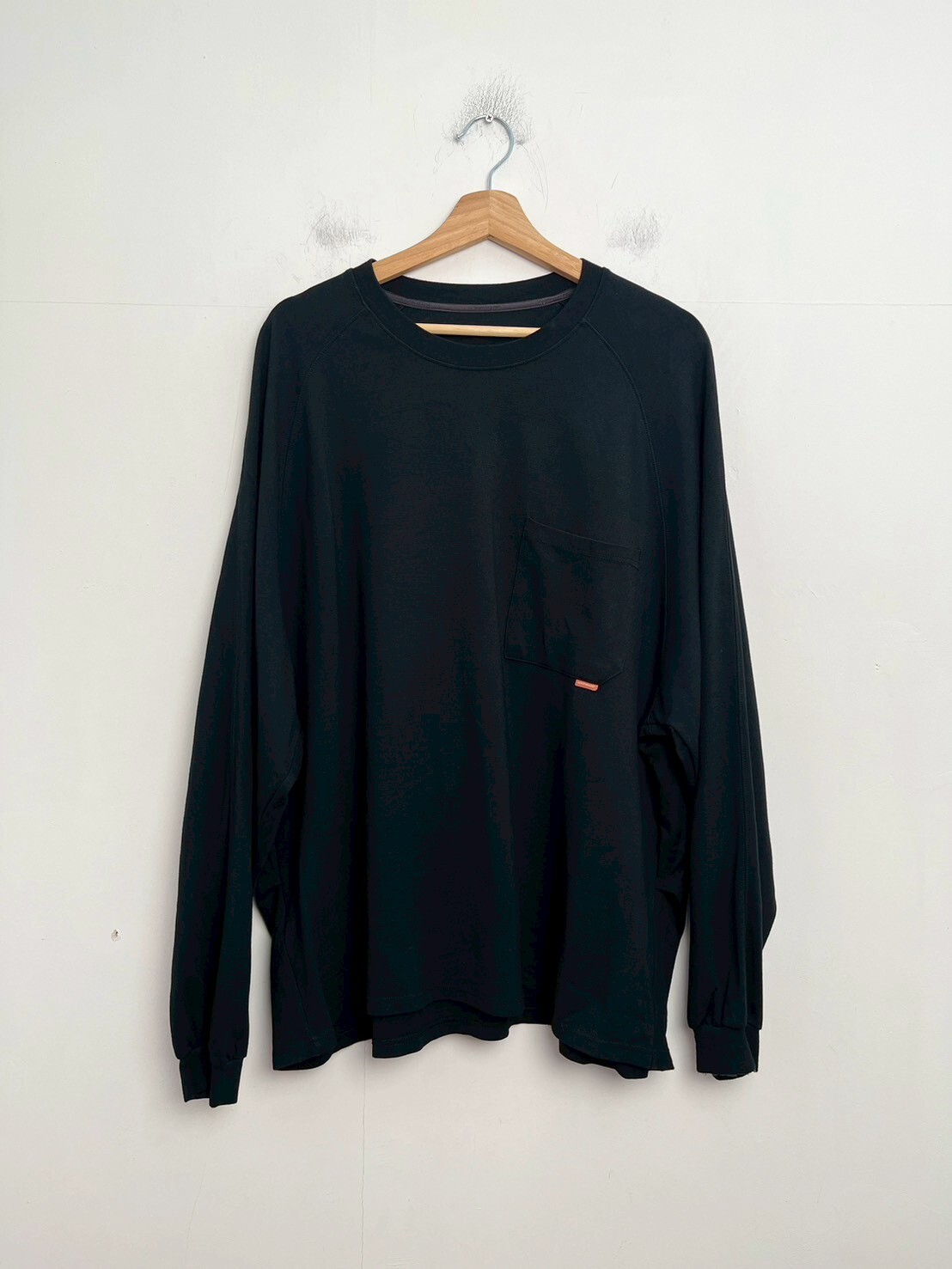 GOOPiMADE X_Model-01 New-Form Pocket Tee SIZE 3