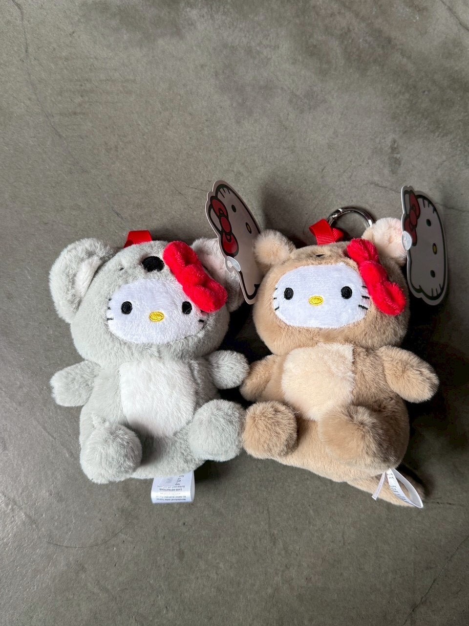 現貨 Hello Kitty 澳洲限定 袋鼠 無尾熊 毛絨吊飾 公仔
