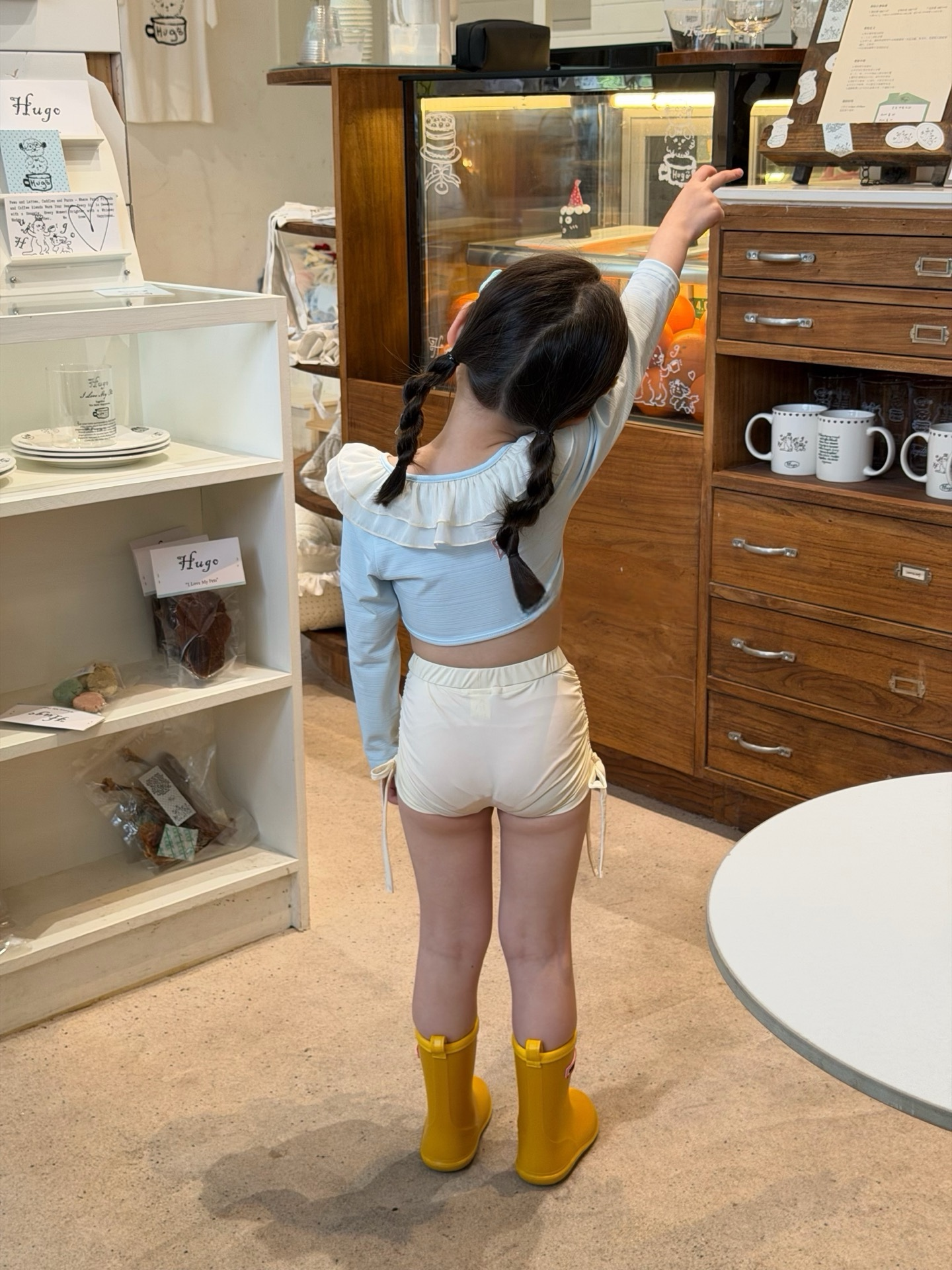 貝殼奶霜兩件式泳衣