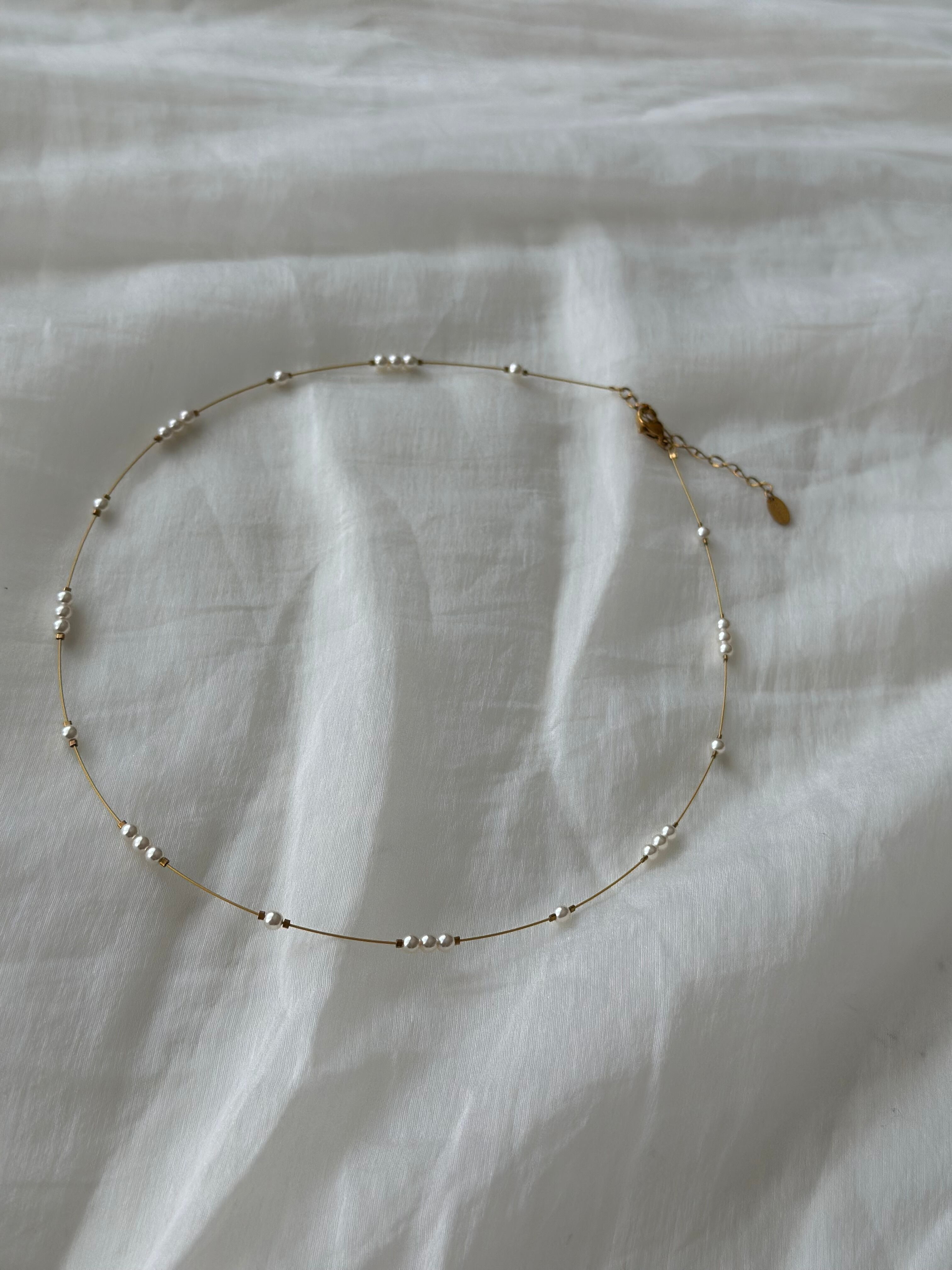 SS wire pearl necklace