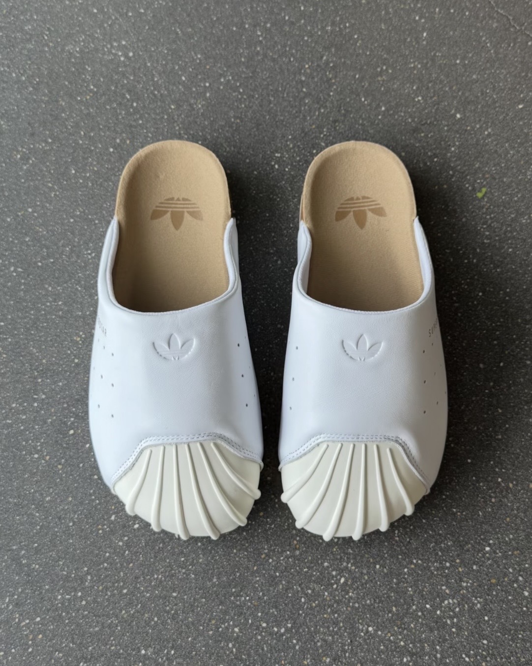 ADIDAS ADIMULE SUPERSTAR 白奶油 白色 奶油白 皮革 穆勒鞋 包頭拖鞋 懶人鞋 半拖鞋 男女鞋 LC0412 / 調貨