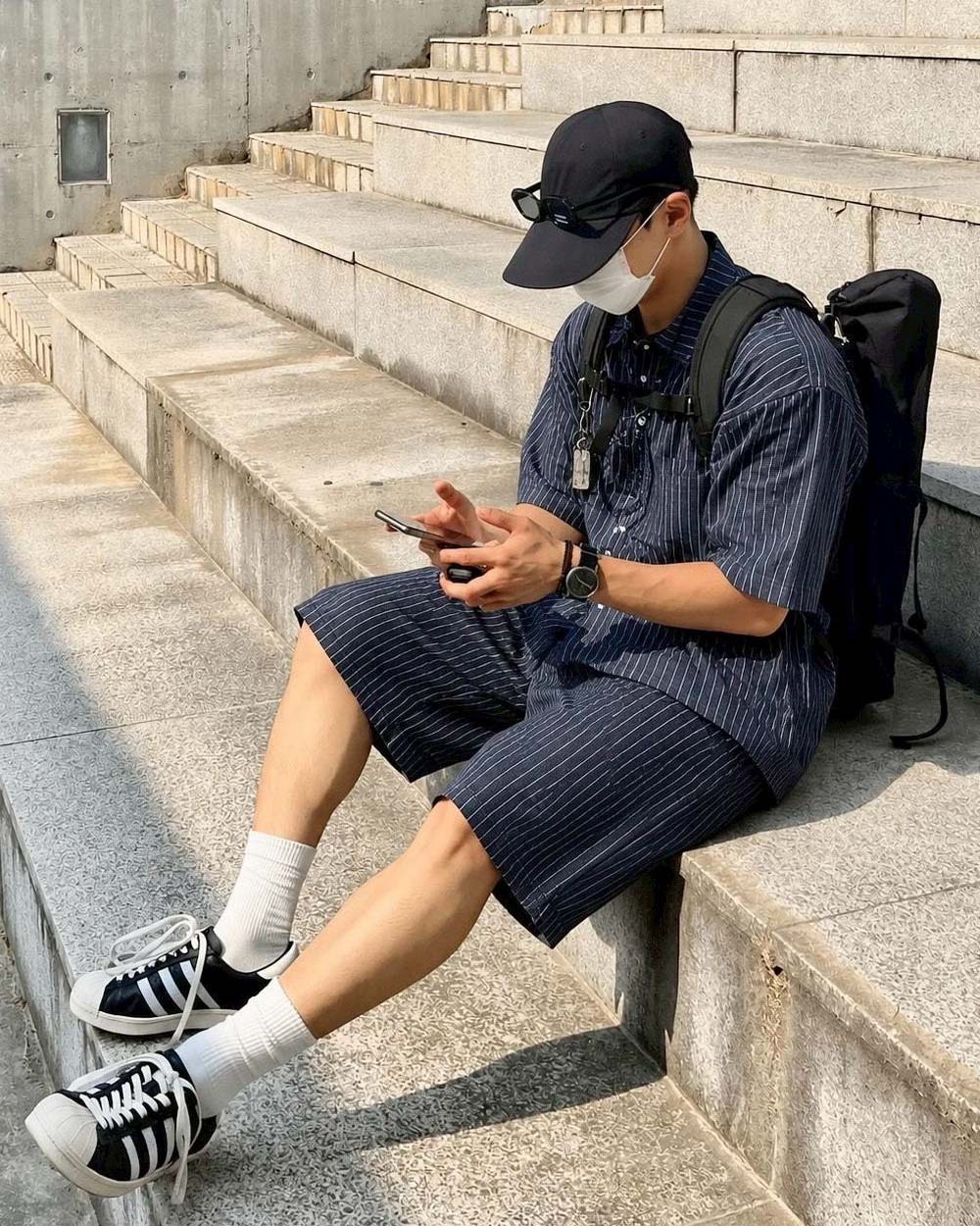 單寧條紋套裝 藍色 男生穿搭照