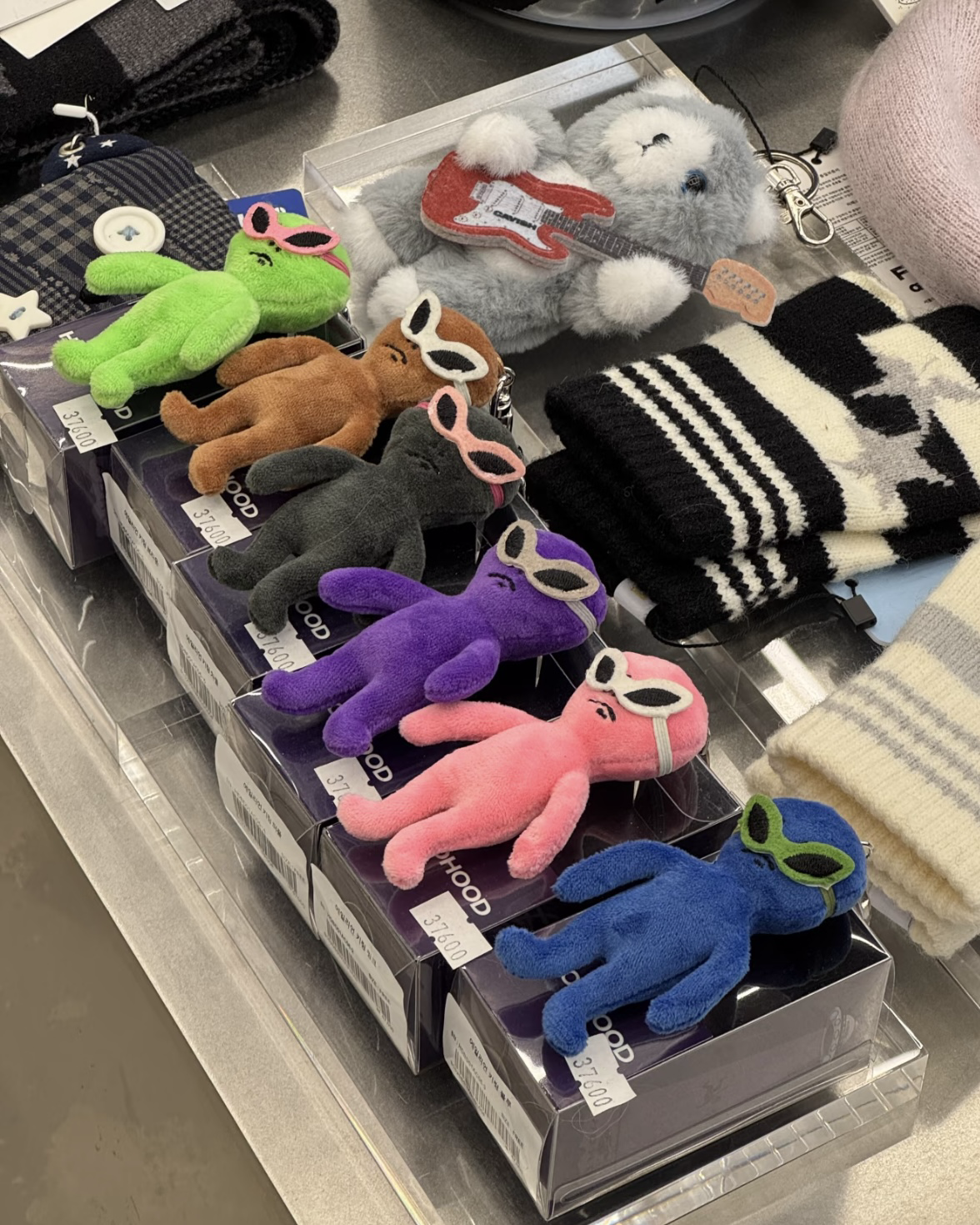 KARINA同款 韓國🇰🇷 HOODHOOD 外星人 吊飾 搞怪 眼鏡可拆 共8款