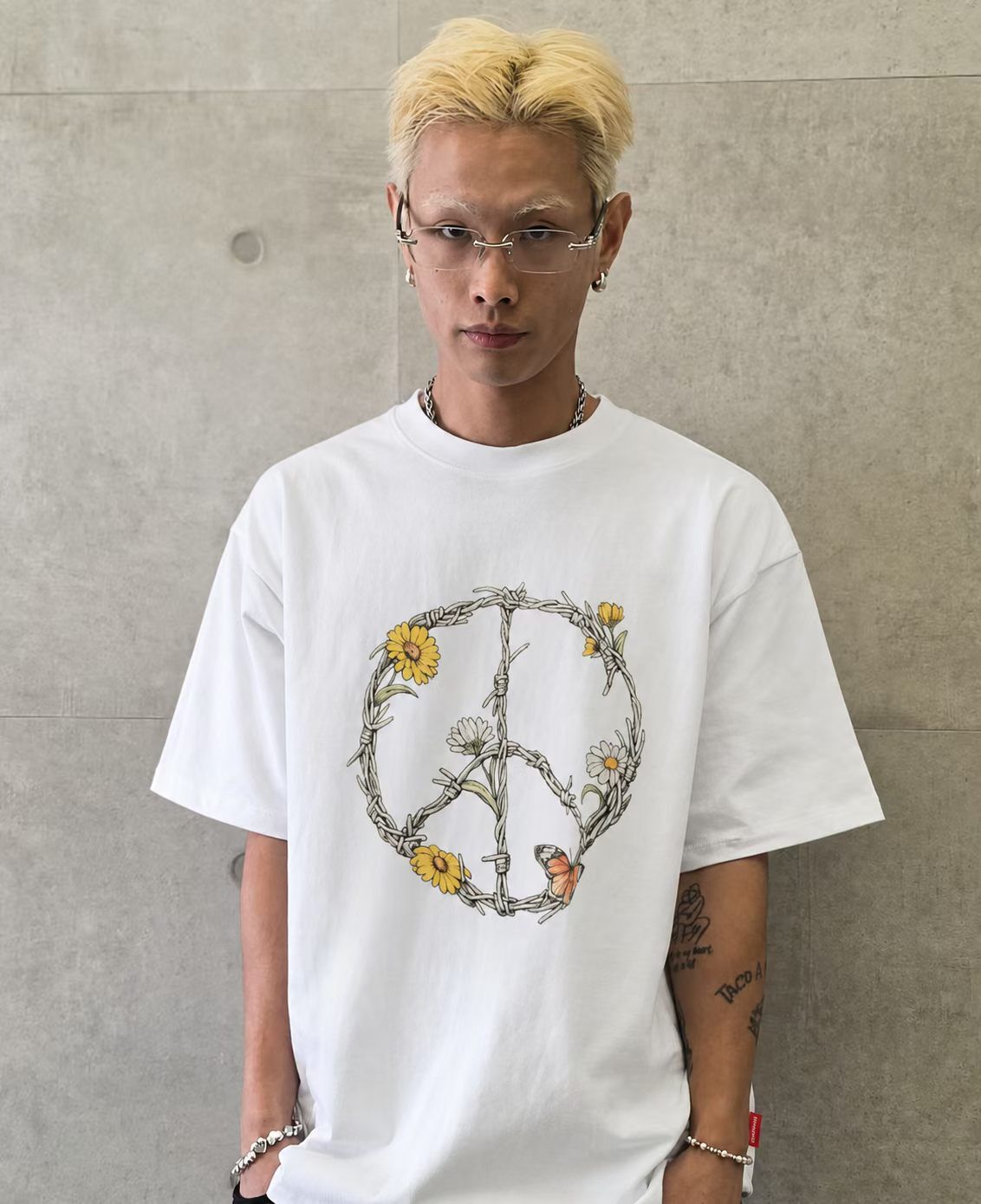 圖案短袖Tee VENTIQUE-103T