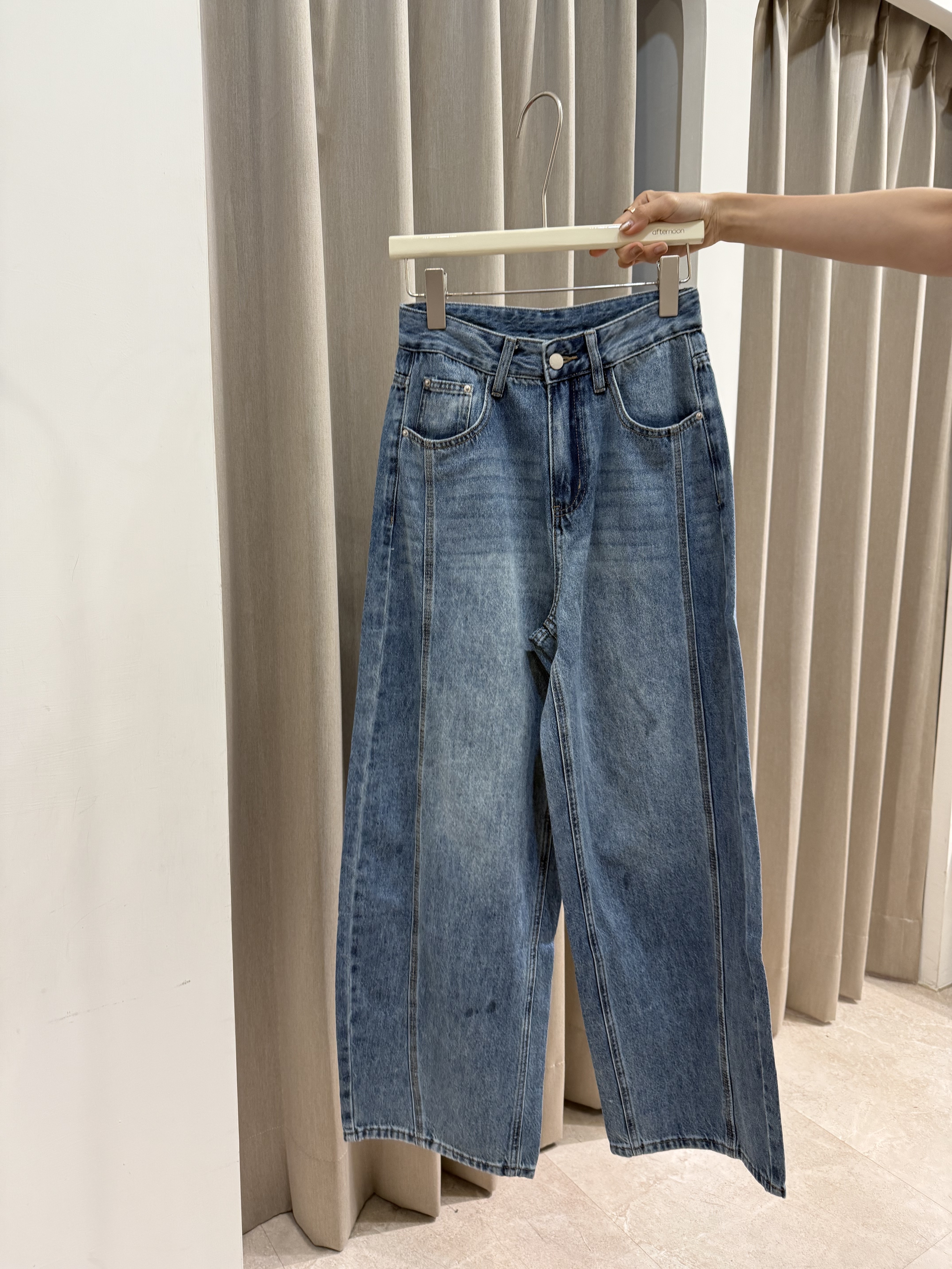 906 側壓線微彎刀牛仔褲