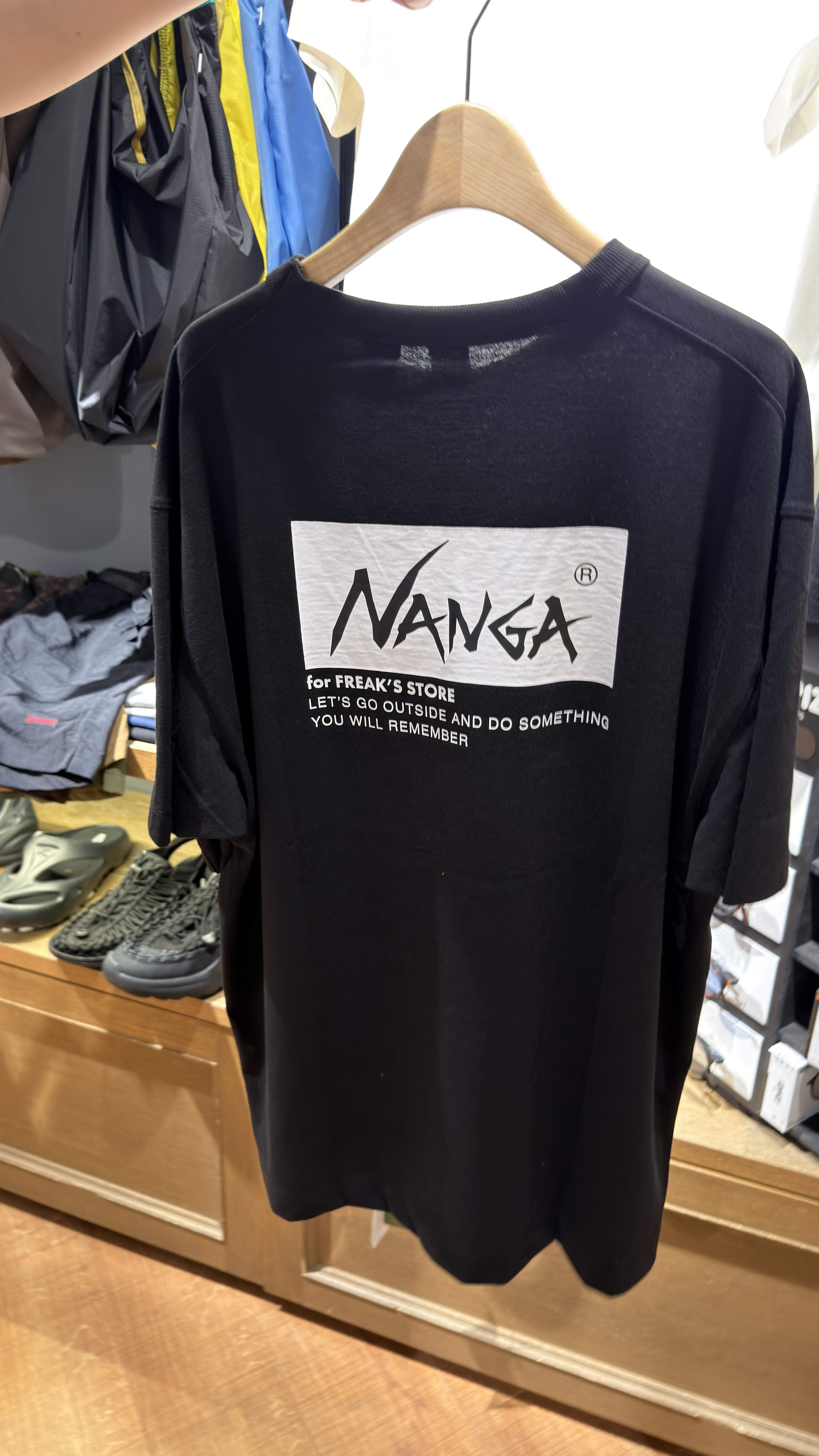 【日本限時連線🇯🇵  6/6 早上10:00（台灣時間） 準時收單 ✈️ 】NANGA 胸前刺繡 ECO HYBRID LOGO 短tee 別注款
