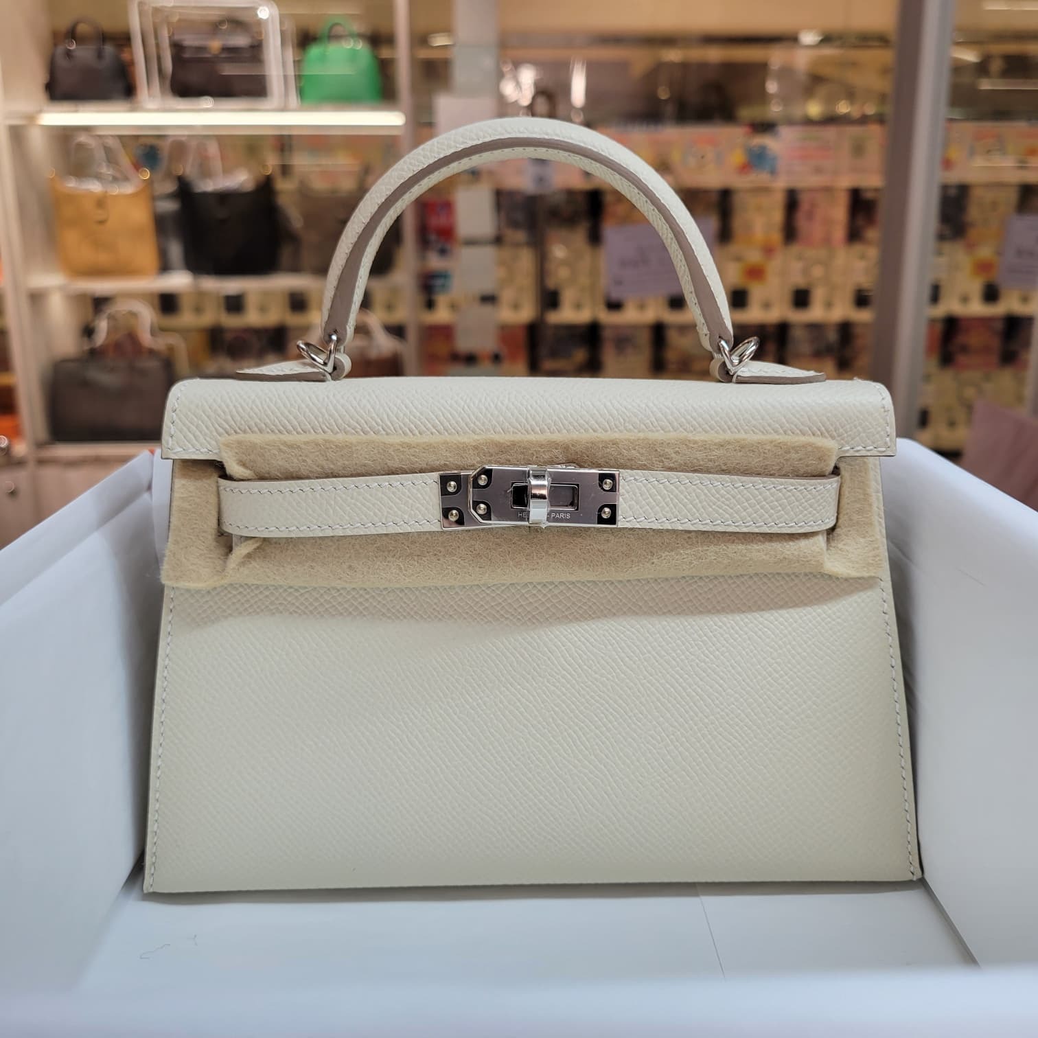 Mini Kelly II Craie CK Epsom 奶昔白銀扣