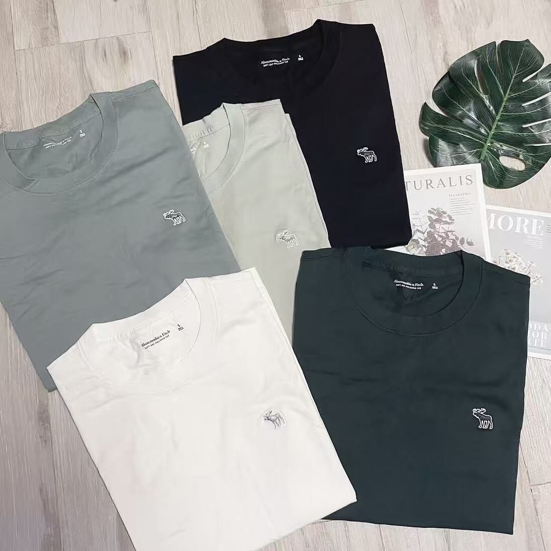 26SS新色 A & F CLASSIC SMALL LOGO TEE