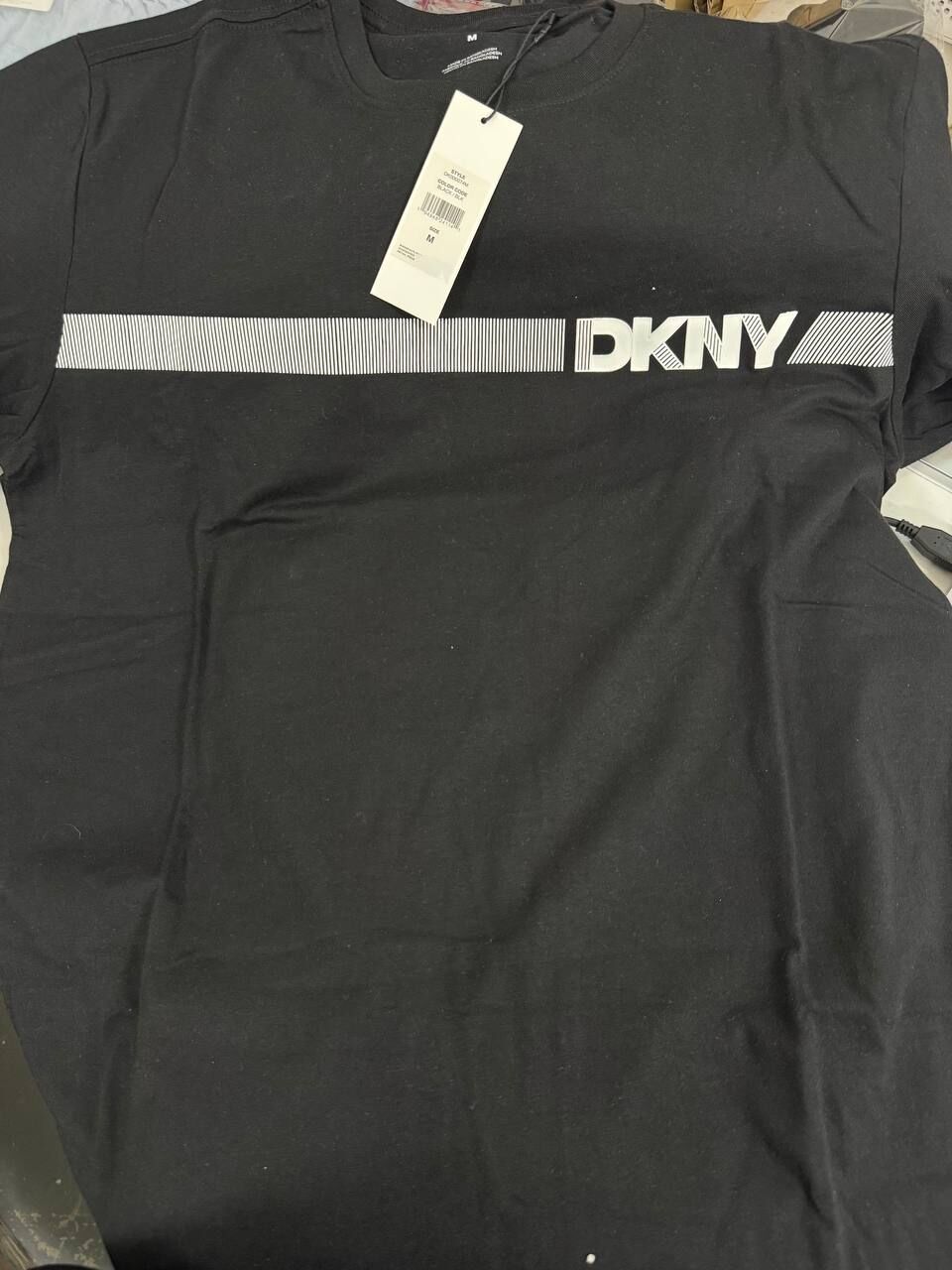 [S] DKNY BLACK GRAPHIC T-SHIRT, DK000074M-BLK (SD2023)