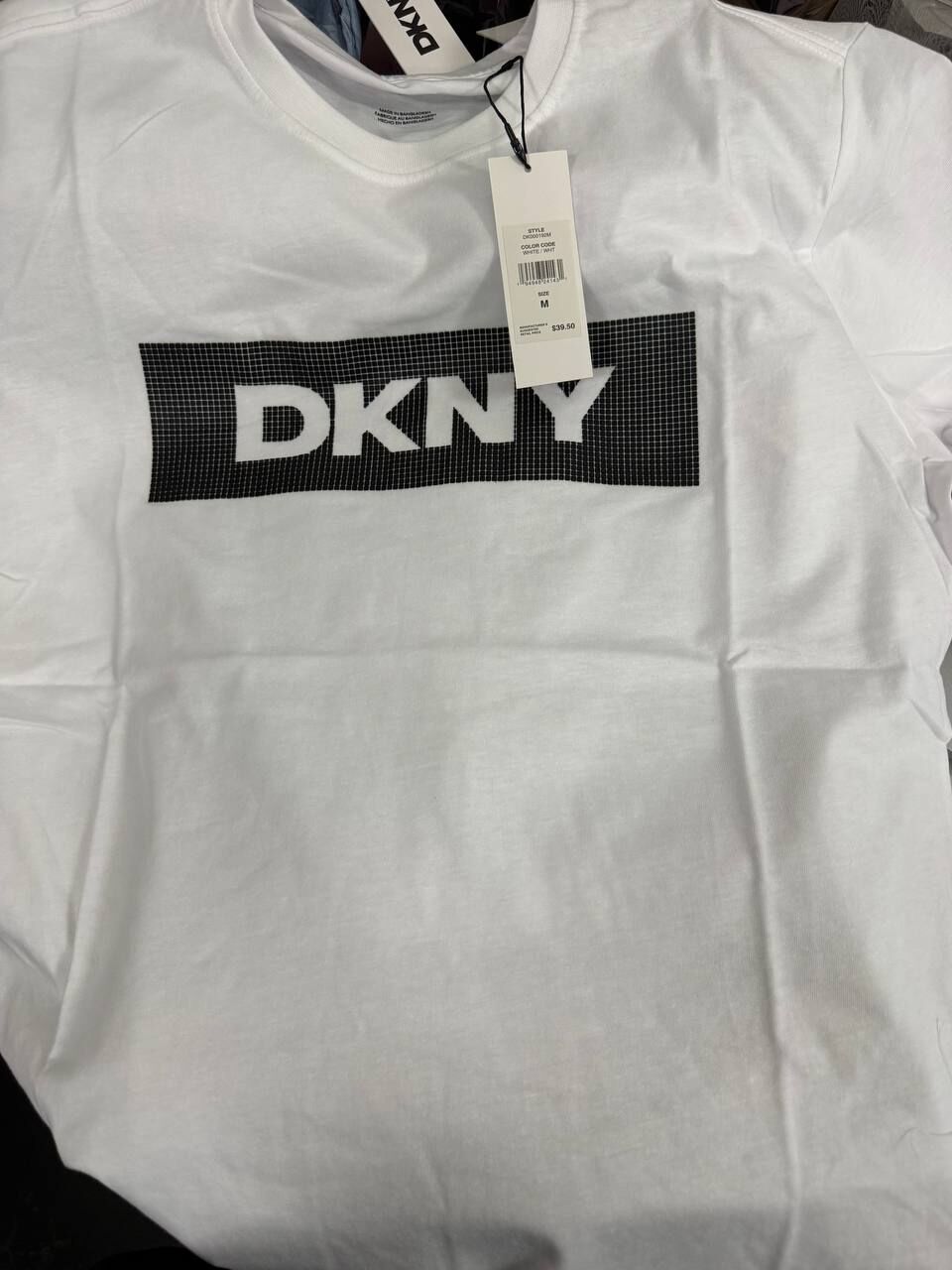 [S] DKNY WHITE LOGO BOX GRAPHIC TEE, DK000192M-WHT (SD2024)