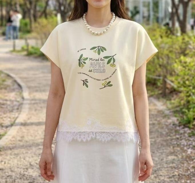 Ogam牌子拼lace top~170AM