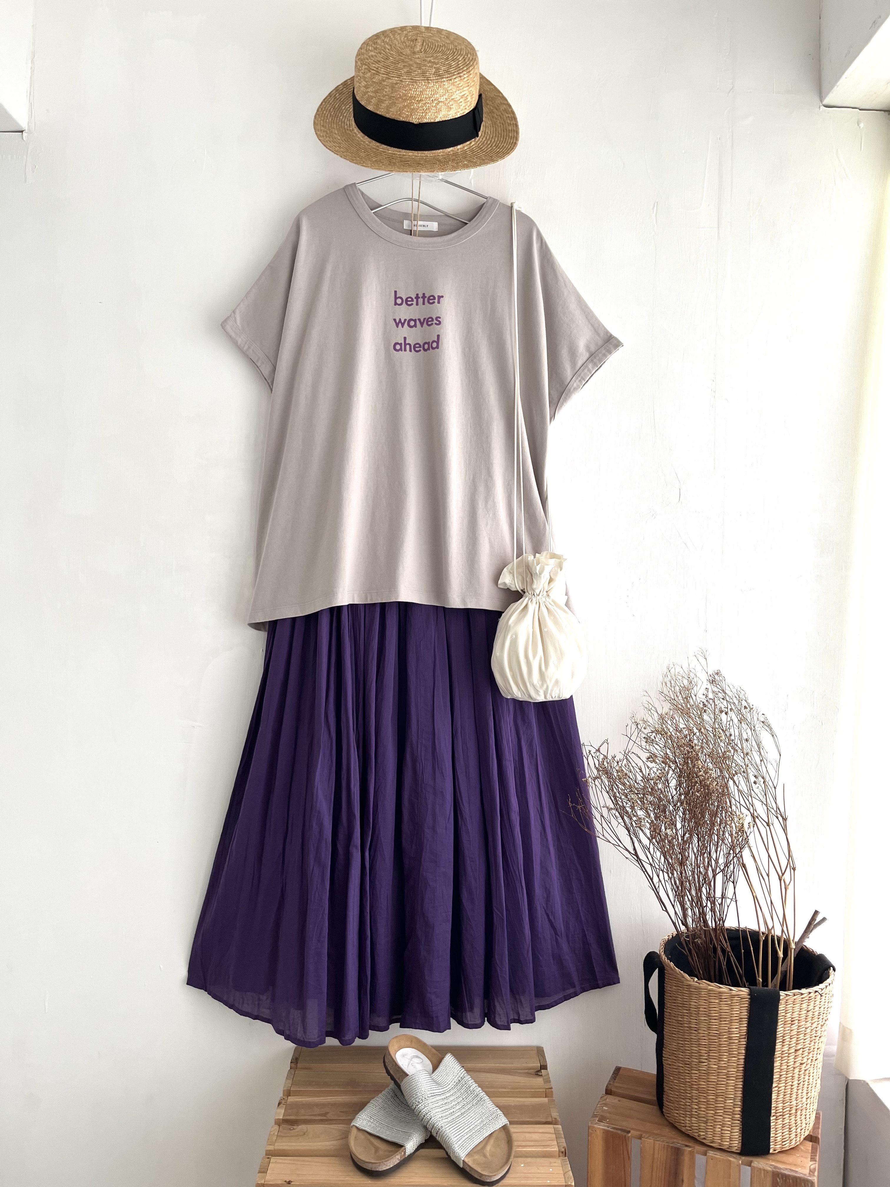 HEAVENLY灰褐色圓領tee