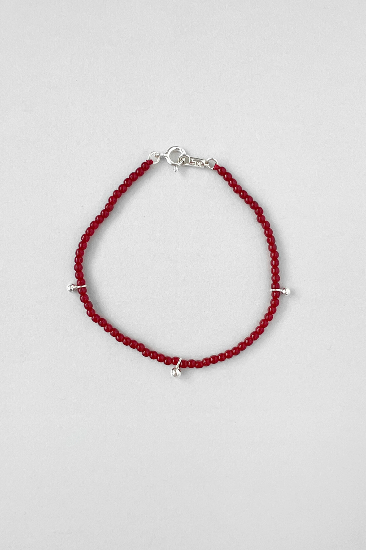 MONDAY EDITION DOT DOT SILVER BALL BRACELET RED MWBR250503RE