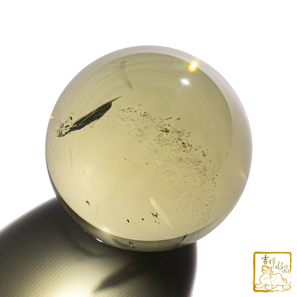 黃水晶球 4.3cm 自信活力