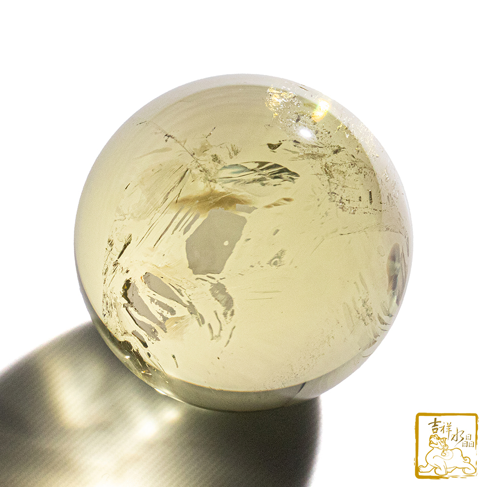 黃水晶球 4.1cm 自信活力