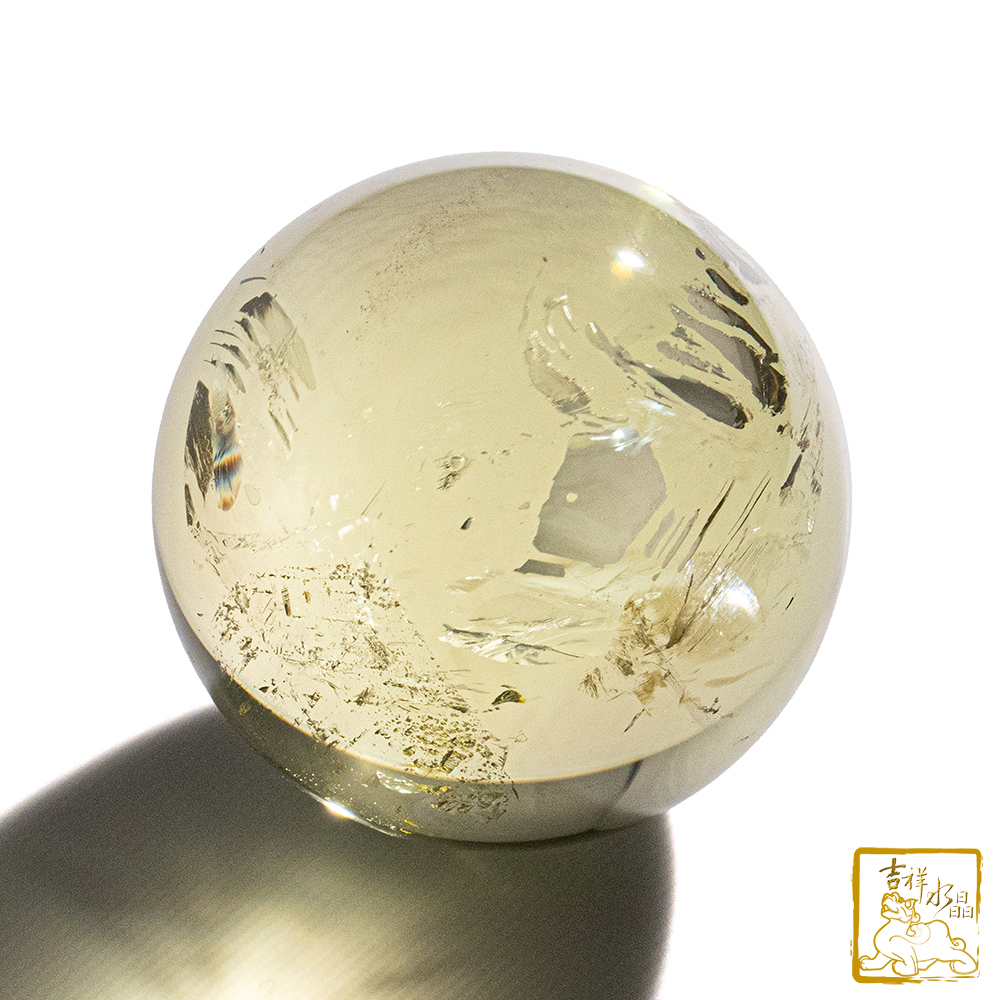 黃水晶球 4.1cm 自信活力