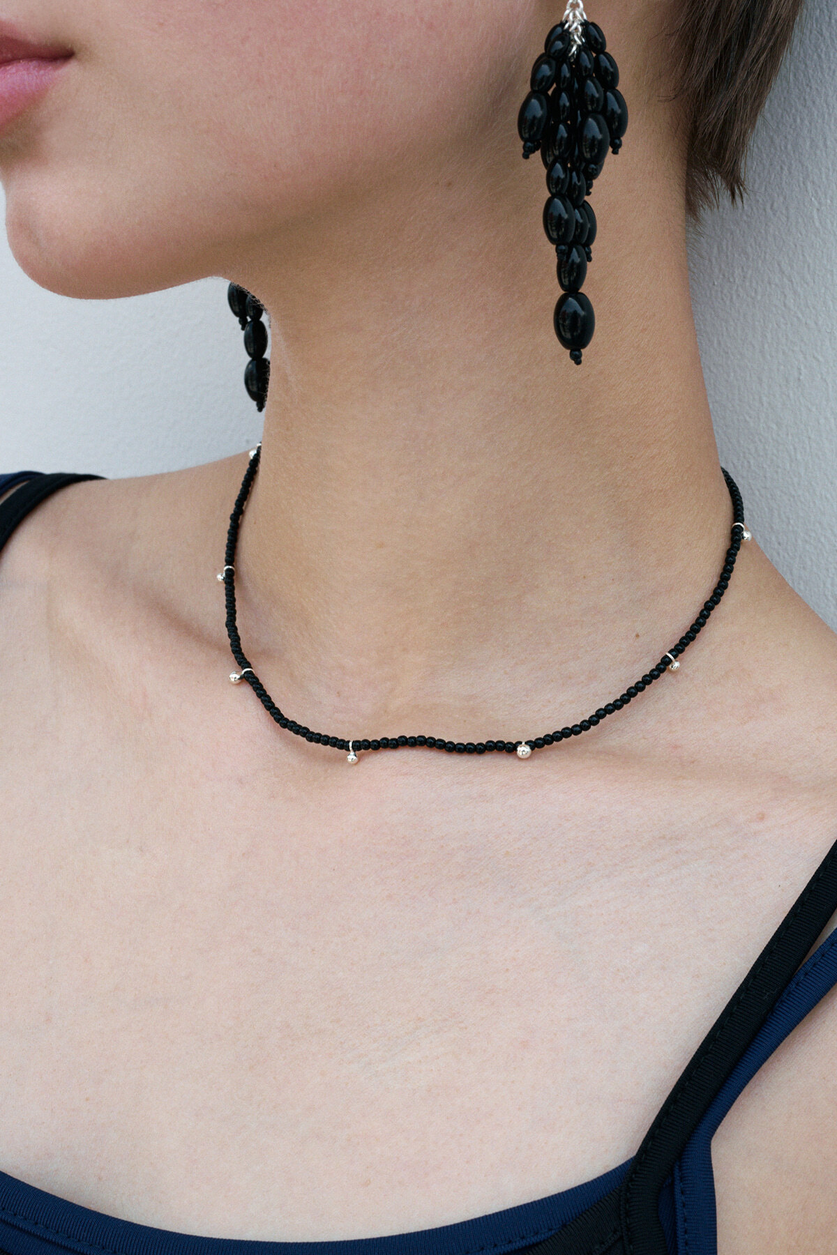MONDAY EDITION DOT DOT SILVER BALL NECKLACE BLACK MWNL250511BK