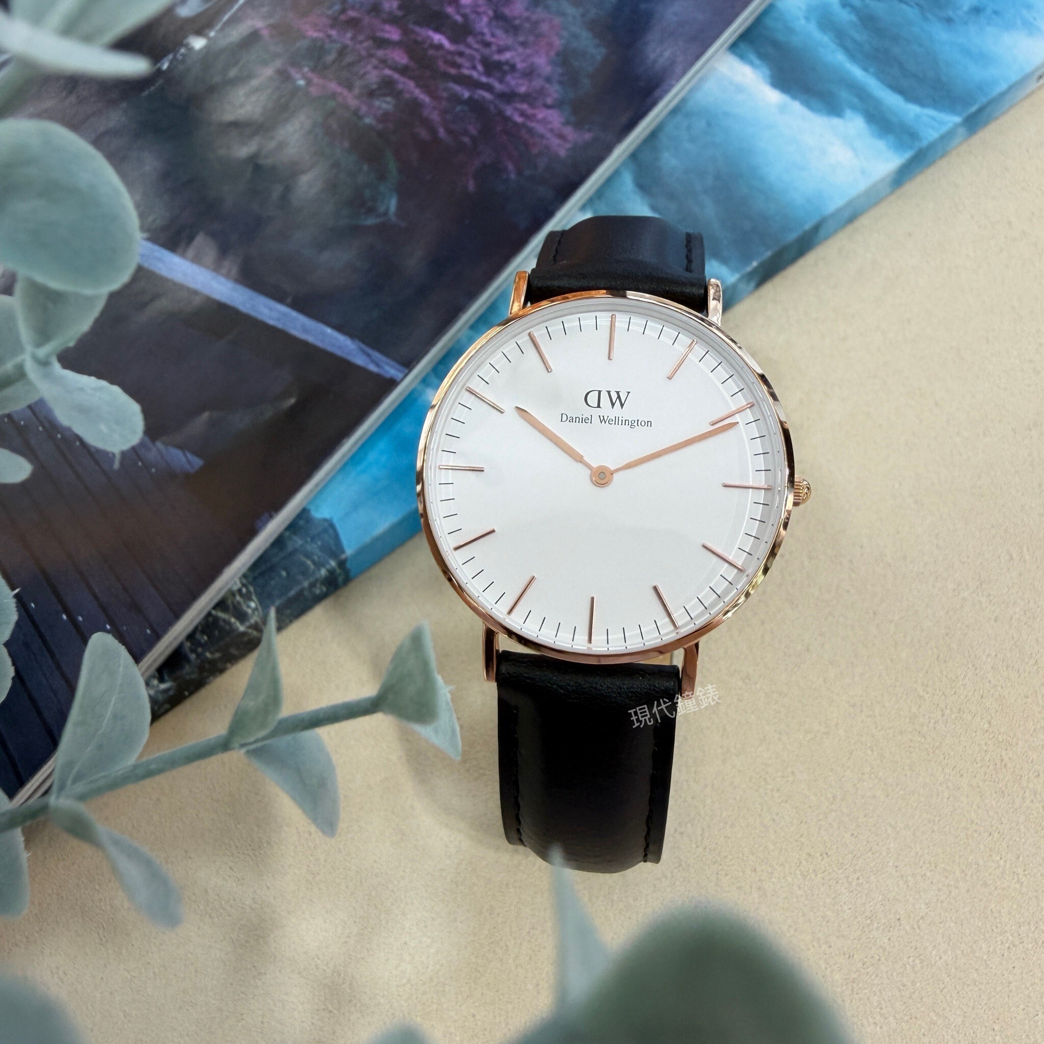 【DW Daniel Wellington】CLASSIC SHEFFIELD 黑色皮革腕錶 DW00100036 36mm 現代鐘錶