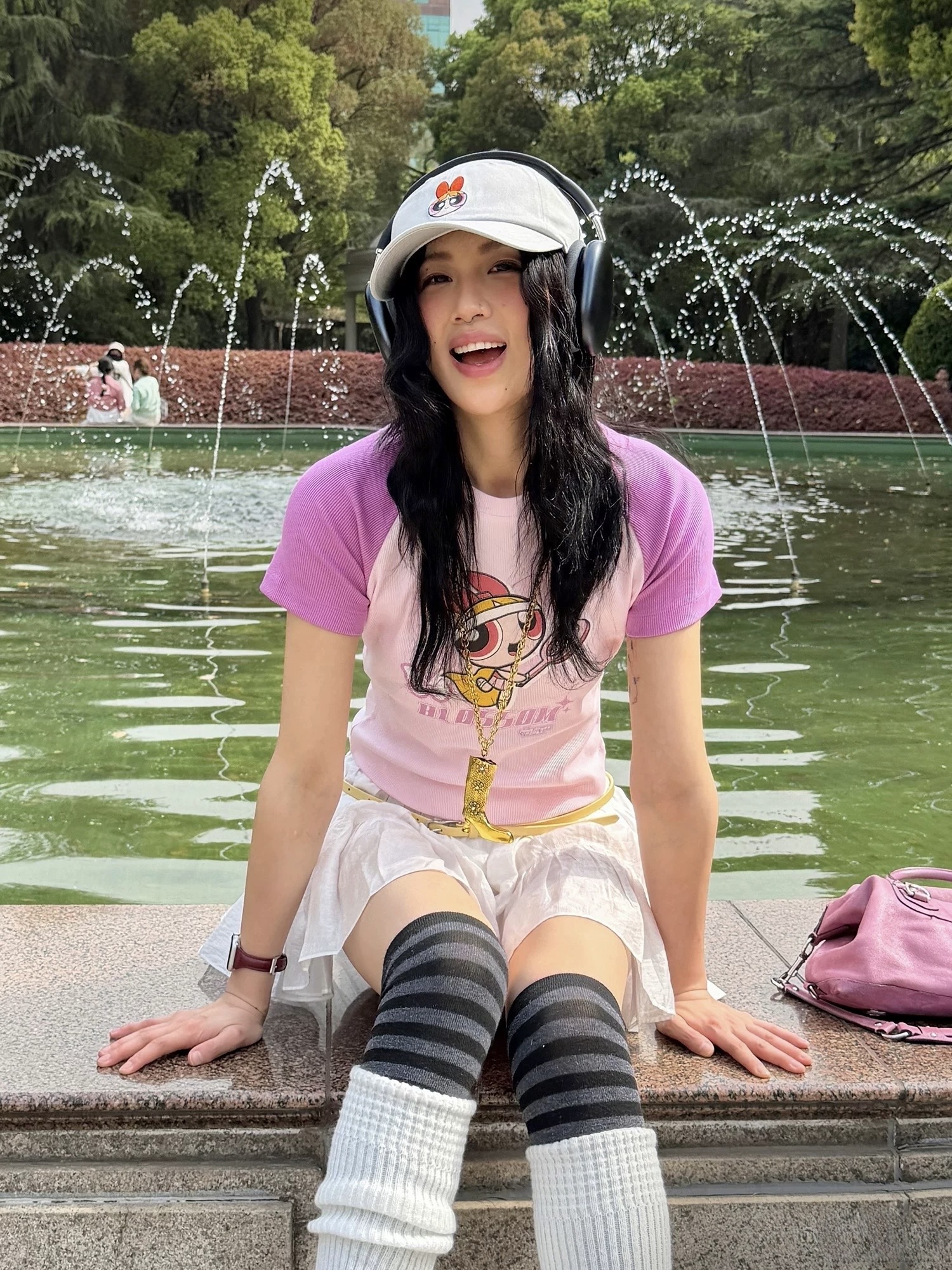 女款 PUMA X THE POWERPUFF GIRLS 飛天小女警 藍 粉 綠 泡泡 毛毛 花花 聯名 拉克蘭 短袖 短TEE【637469】