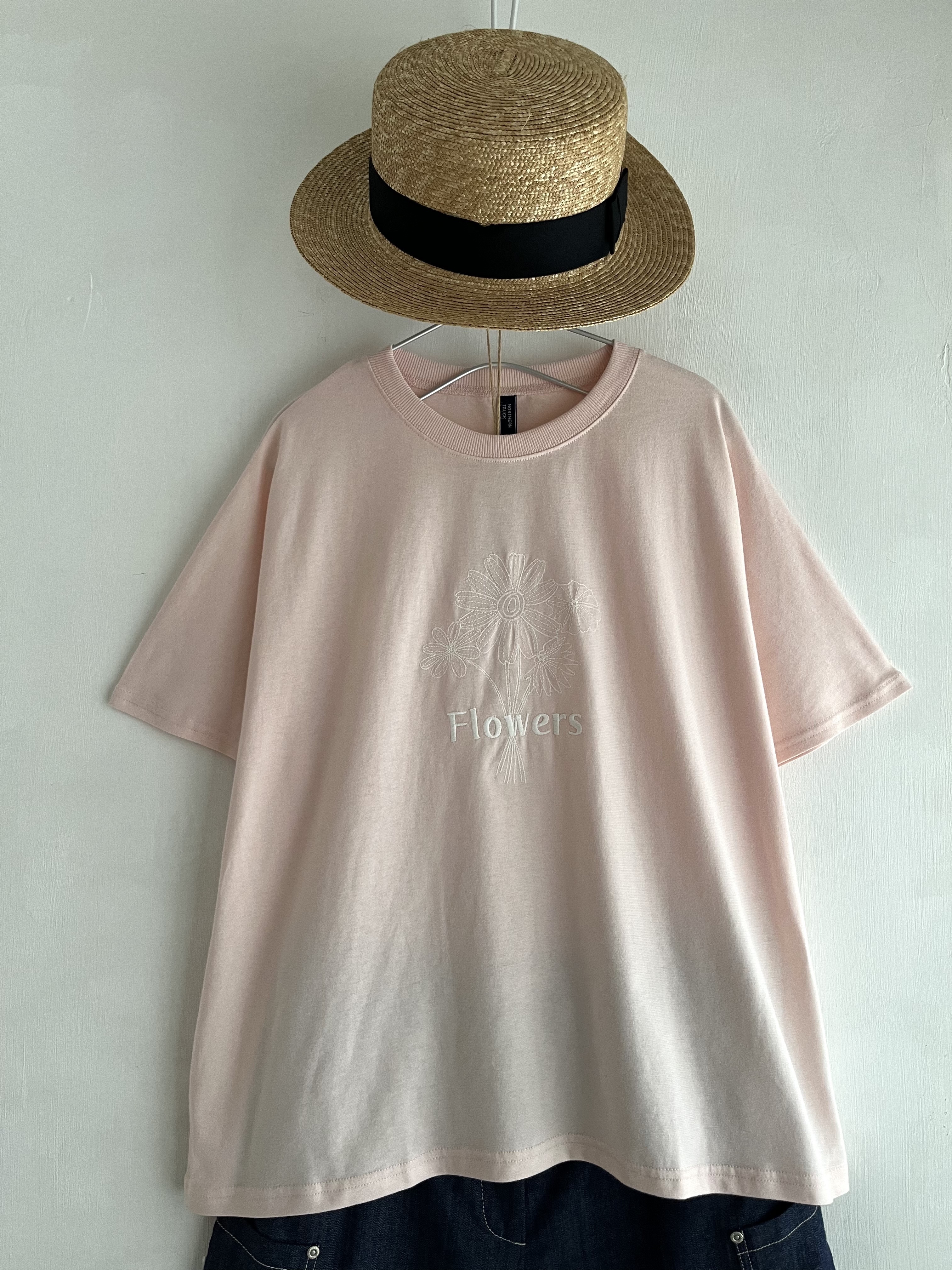 NORTHRN TRUCK粉紅色刺繡圓領tee