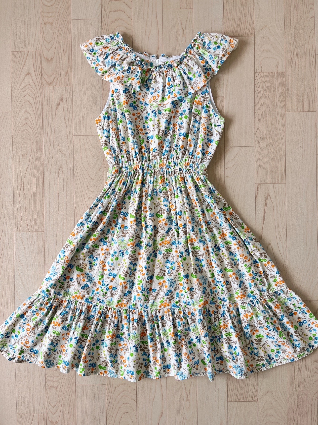 Summer Cottagecore Vibrant Floral Sleeveless Dress with Ruffle Collar