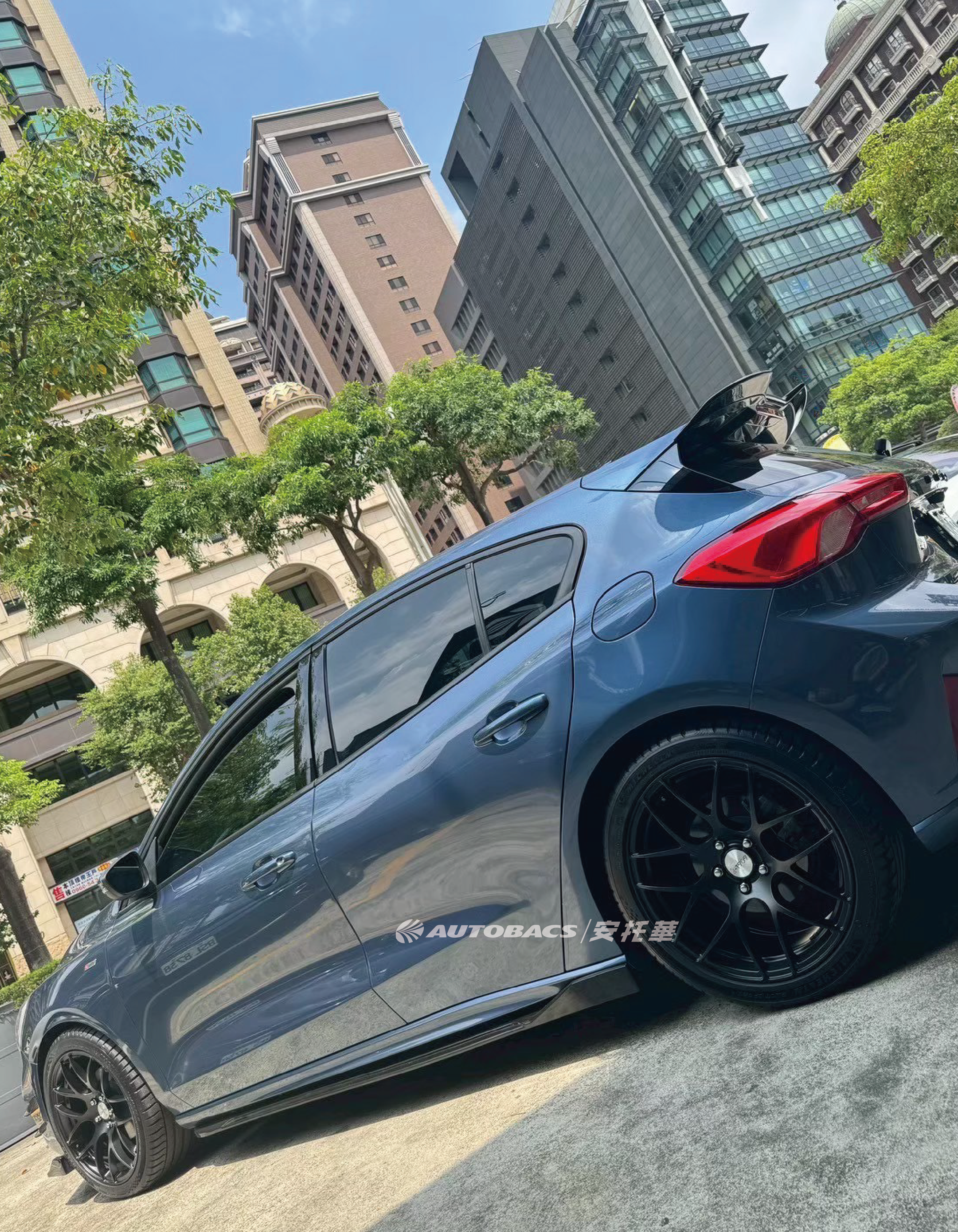 【2020 Ford Focus 升級案例】18吋 6061-F MX08 鍛造鋁圈上身，質感與操控同步進化！