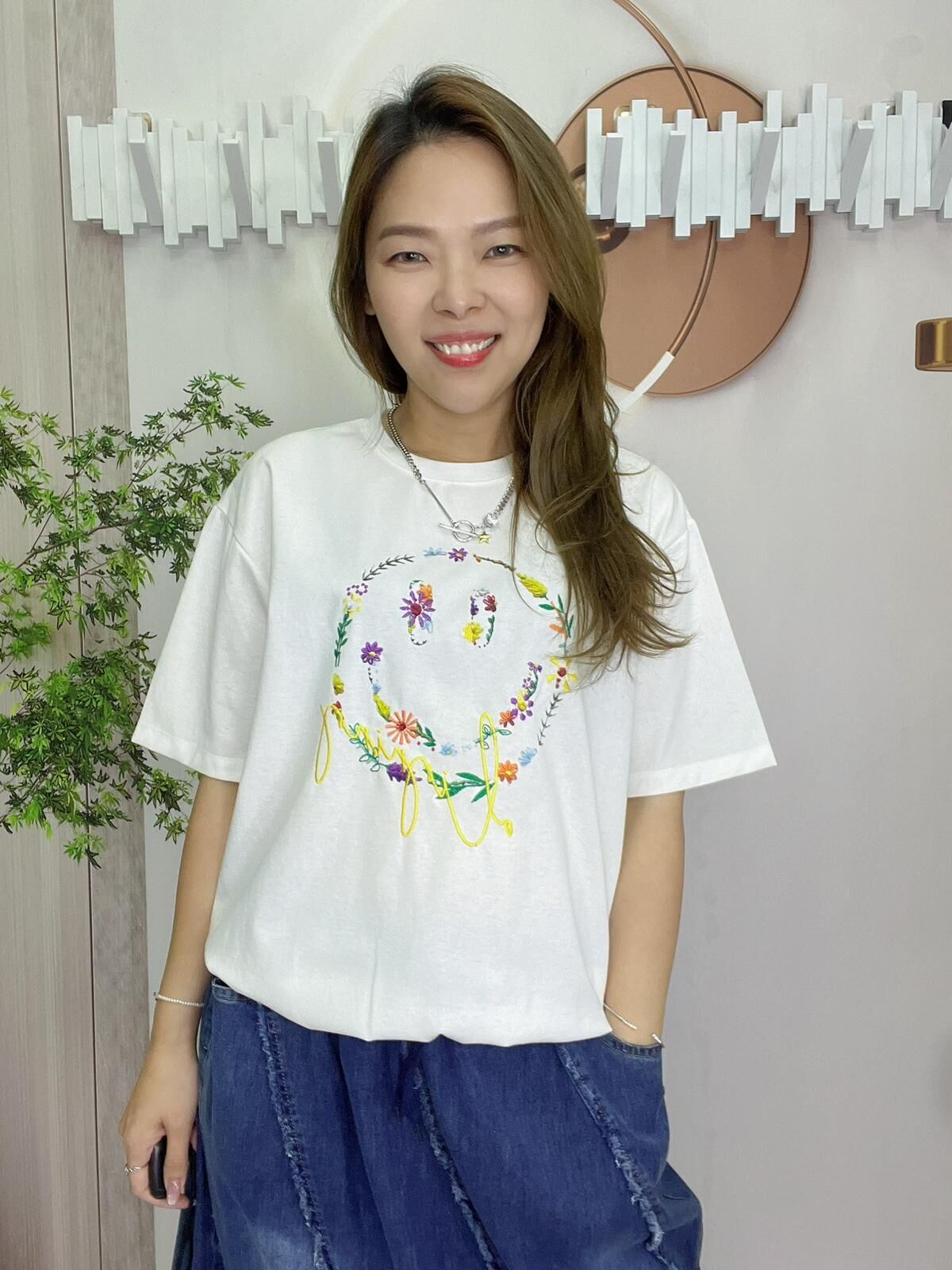 （現貨區)C牌子哈哈笑top