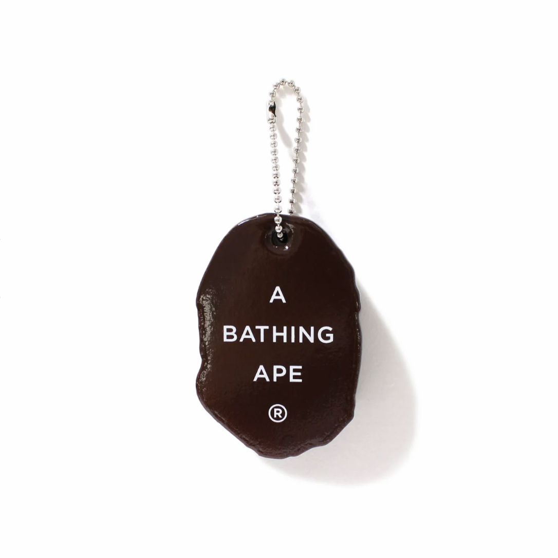 -（C014)-A BATHING APE BAPE APE HEAD KEYCHAIN 猿人頭 橡膠 鑰匙圈 咖啡色-1I70182023