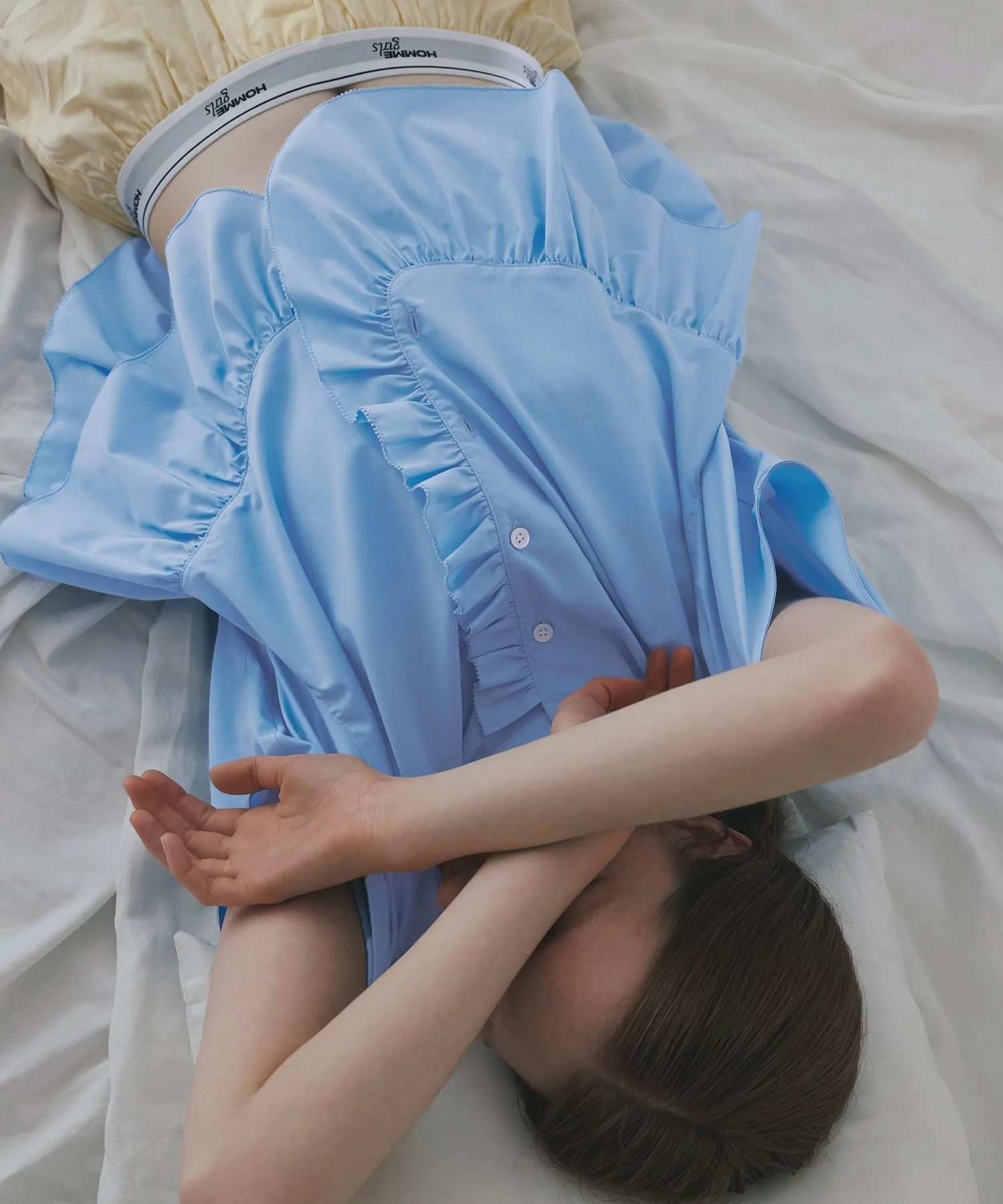 [預購] ADAM ET ROPE' FEMME 【永續環保系列】經典荷葉邊襯衫