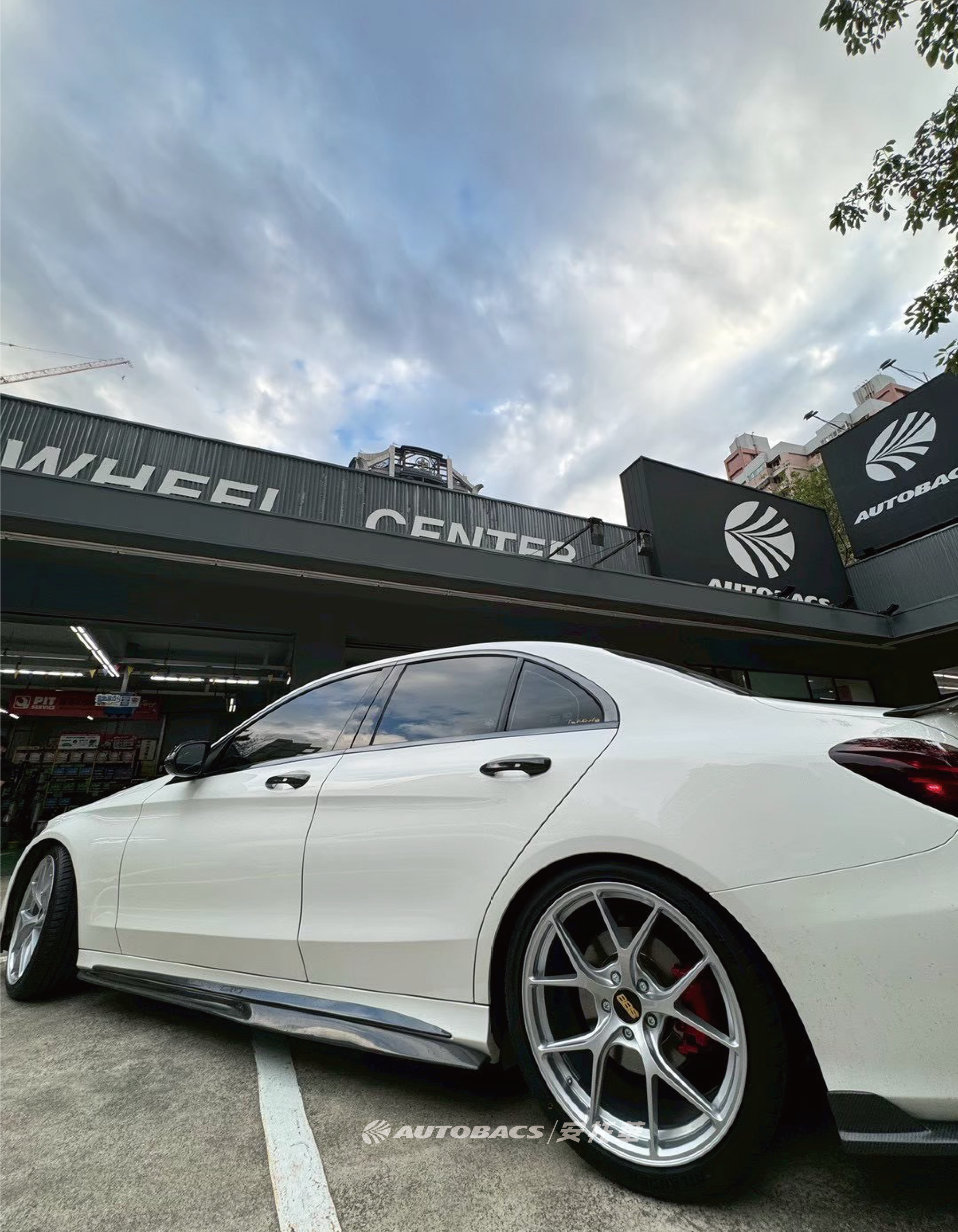 2015年BENZ-C300