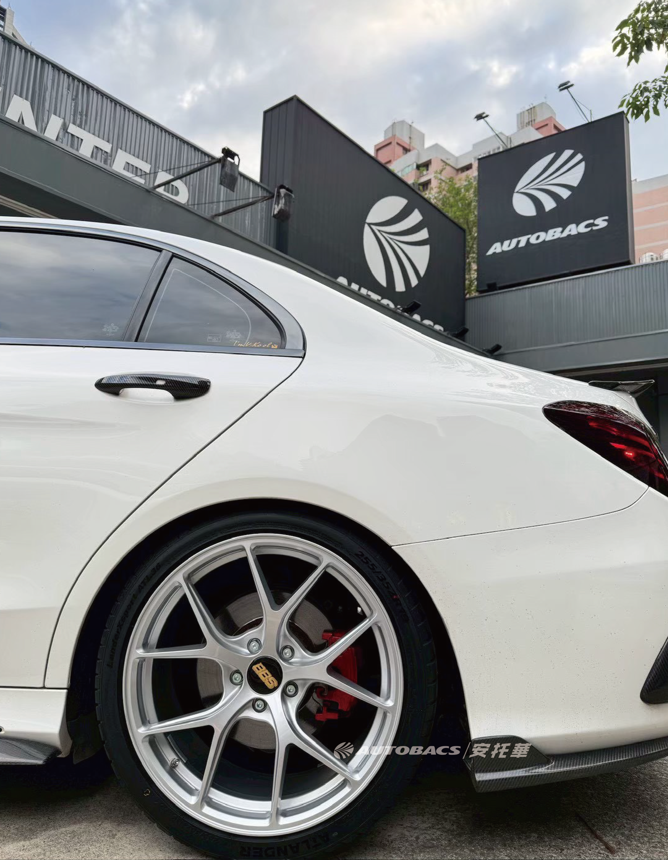 安托華輪胎鋁圈改裝中心-2015年BENZ-C300-19吋-圈D02
