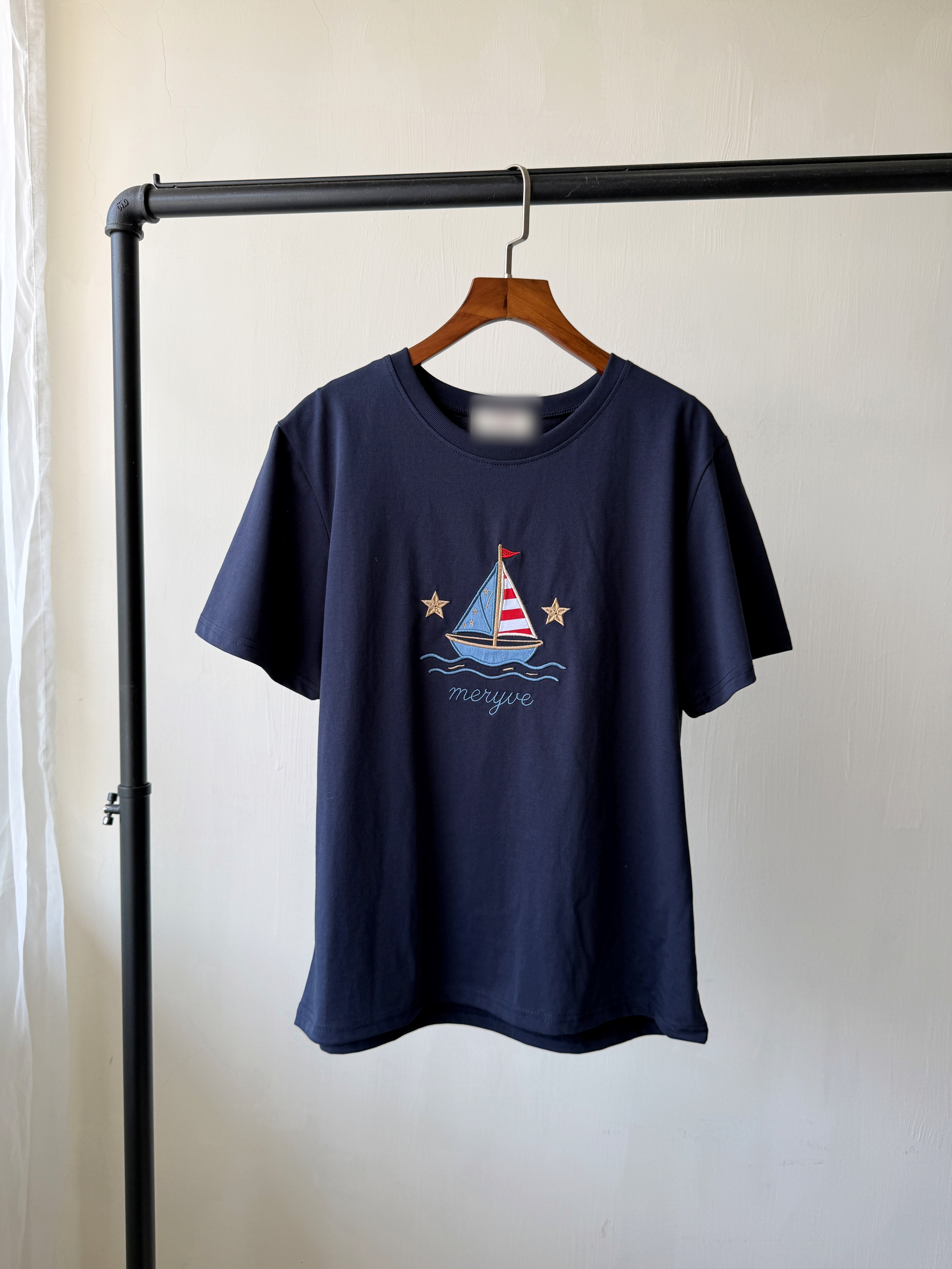 正韓海洋陽光帆船刺繡T
