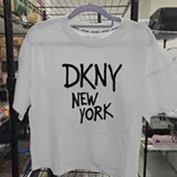 [S] DKNY WHT/BLK WOMEN'S RHINESTONE GRAFFITI LOGO T-SHIRT, DP6T1318-WHB (SD2038)