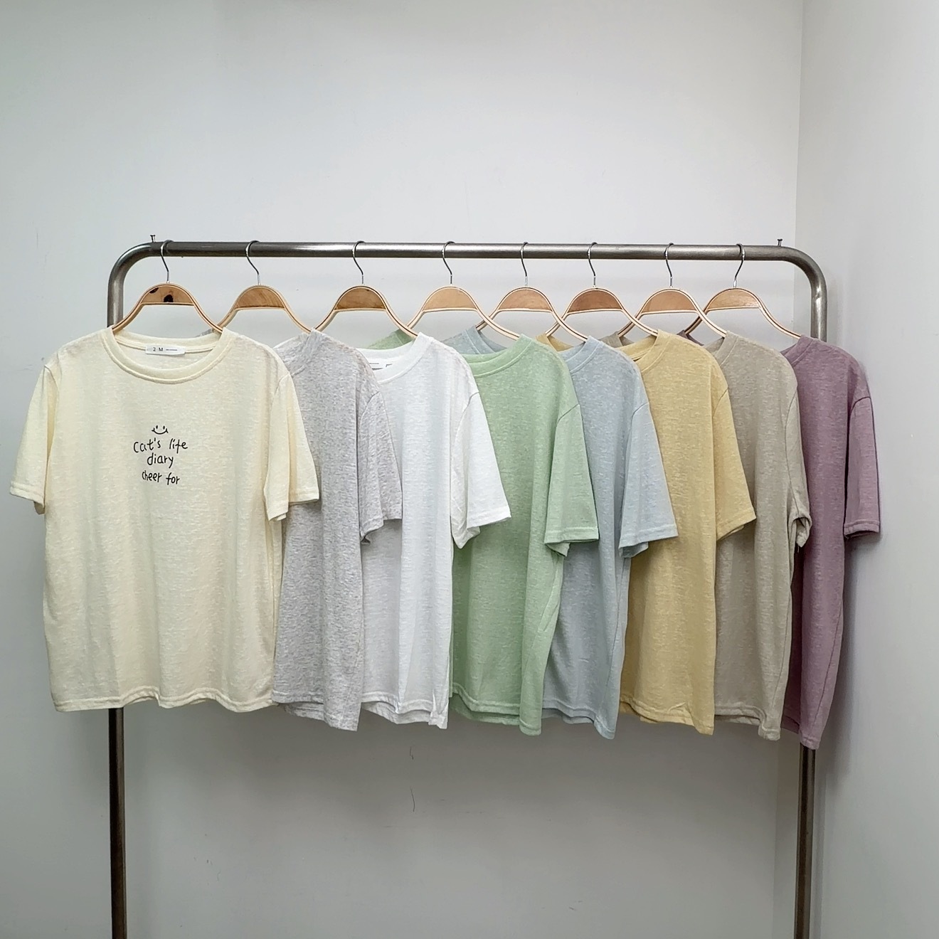 ⭐️⭐️【預訂】塗鴉字母彈性雪花棉大TEE (H21-H28)