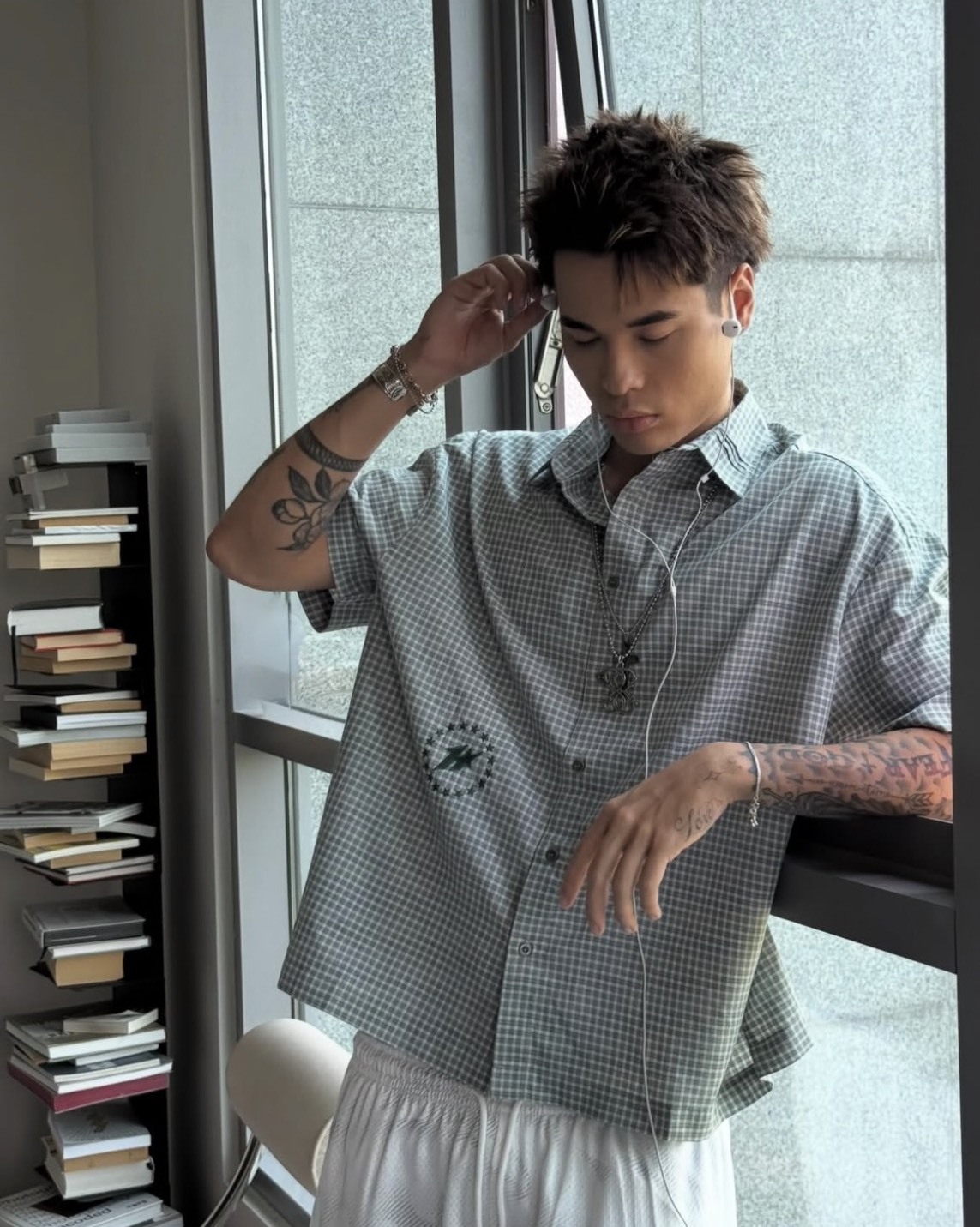 （現貨）越南品牌 HADES URBAN LINES 格紋 boxy 襯衫 HADES01