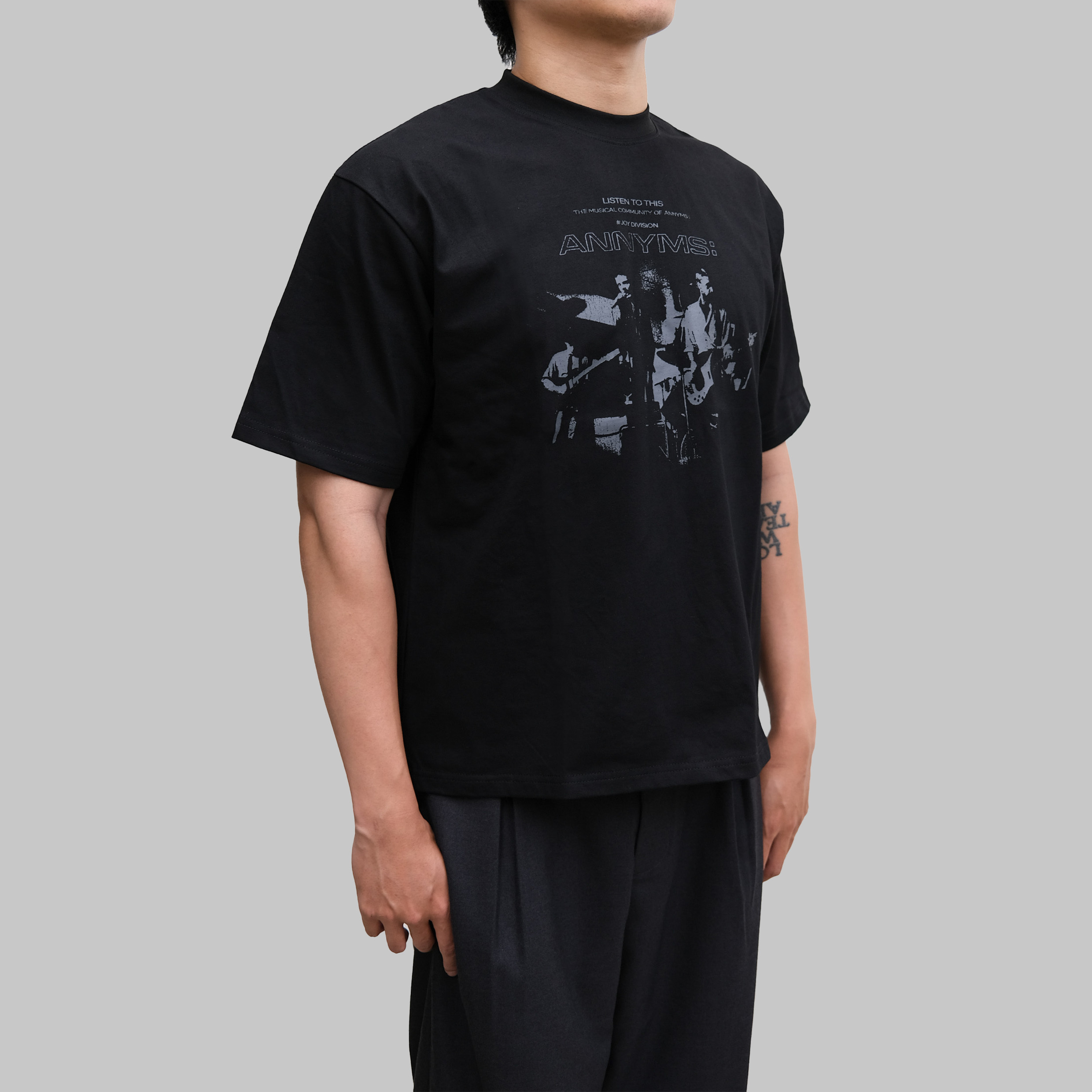 Anonymous Talking Image Tee 樂團圖像短Tee