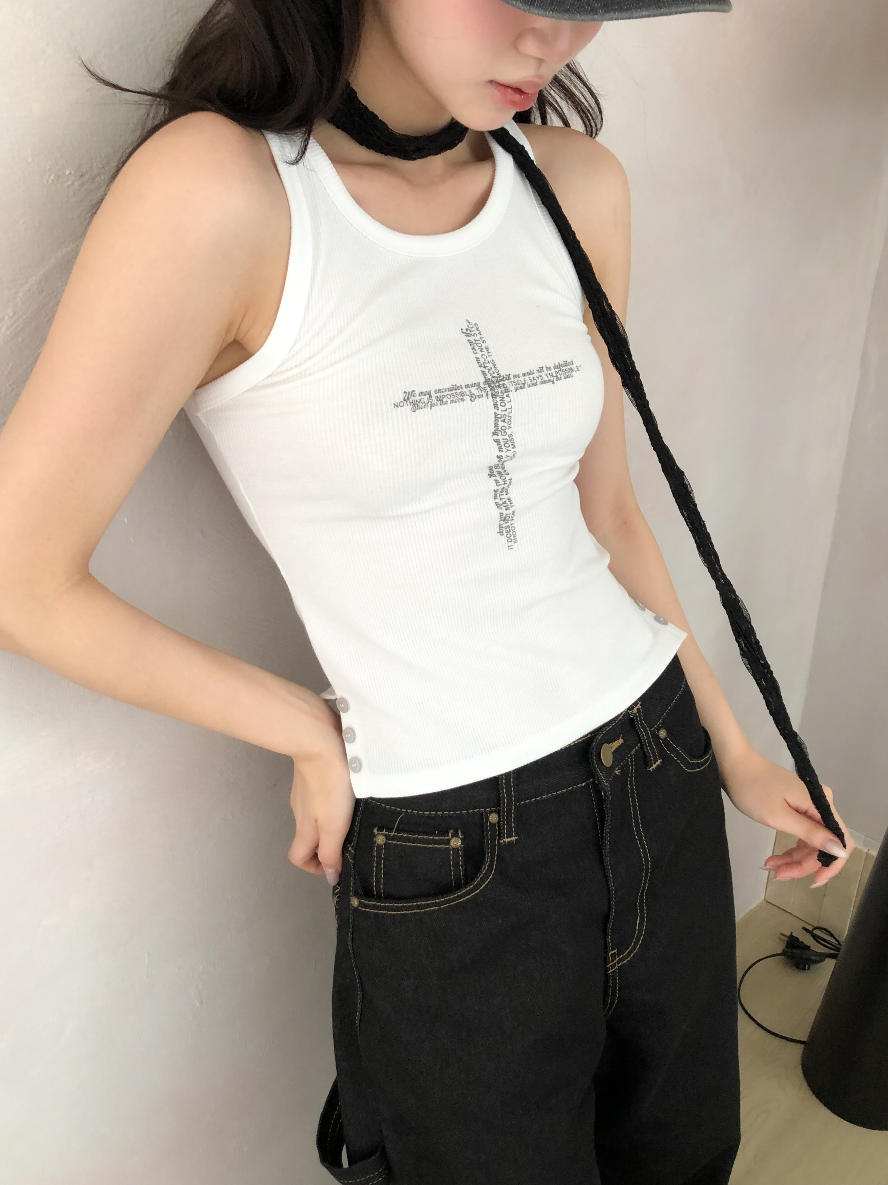 【discount】button slit sleeveless top #背心