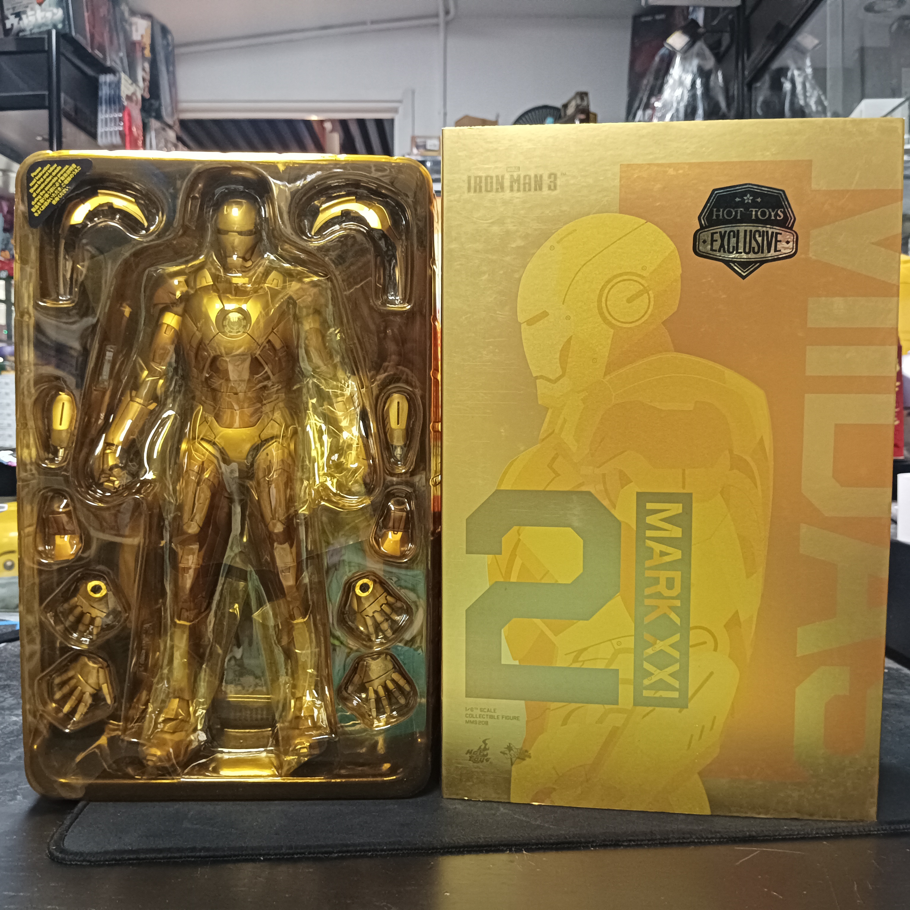 寄賣-Hot toys MMS208 Iron Man Mark XXI