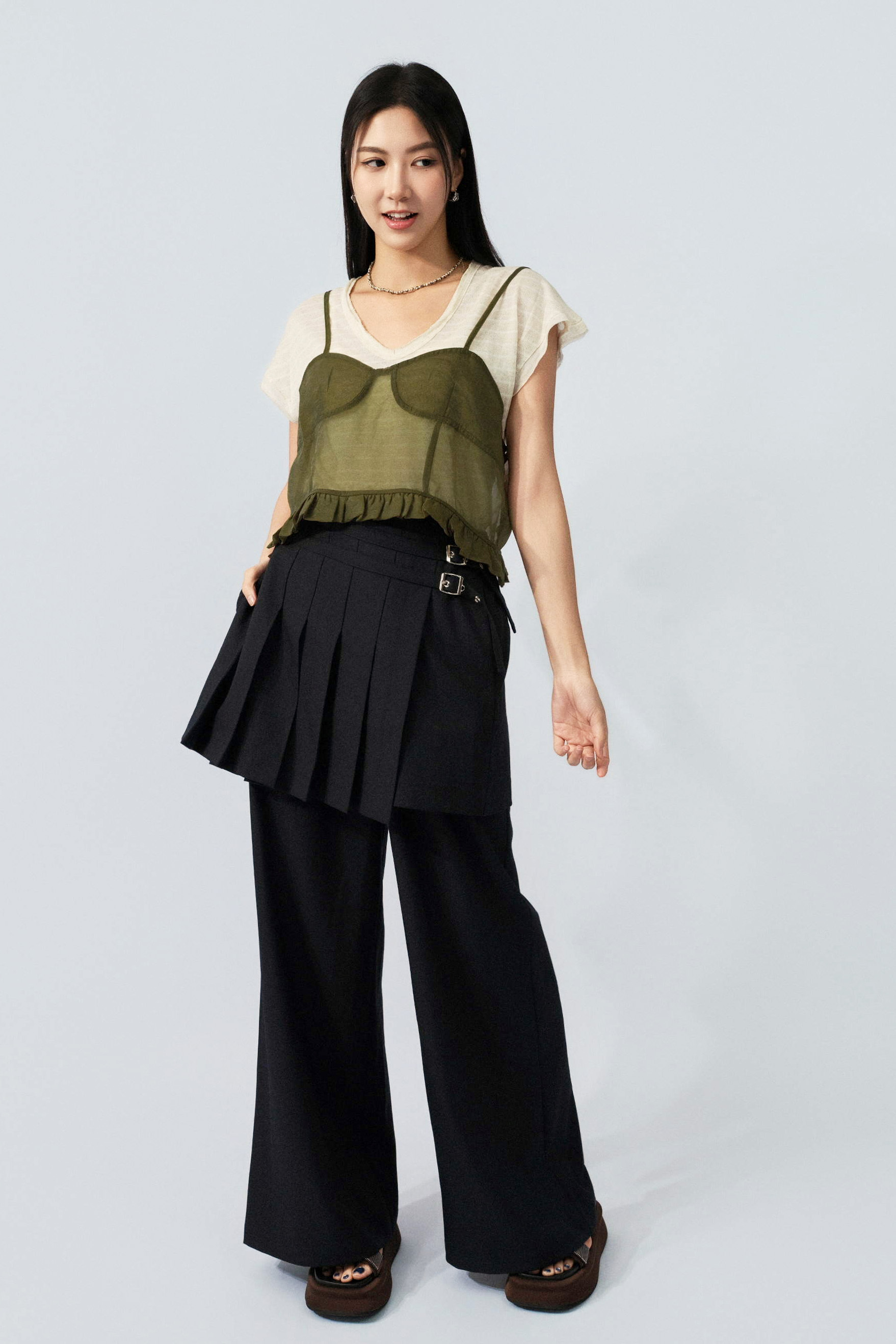 SS26_0242（Tee＋吊帶＋長褲）