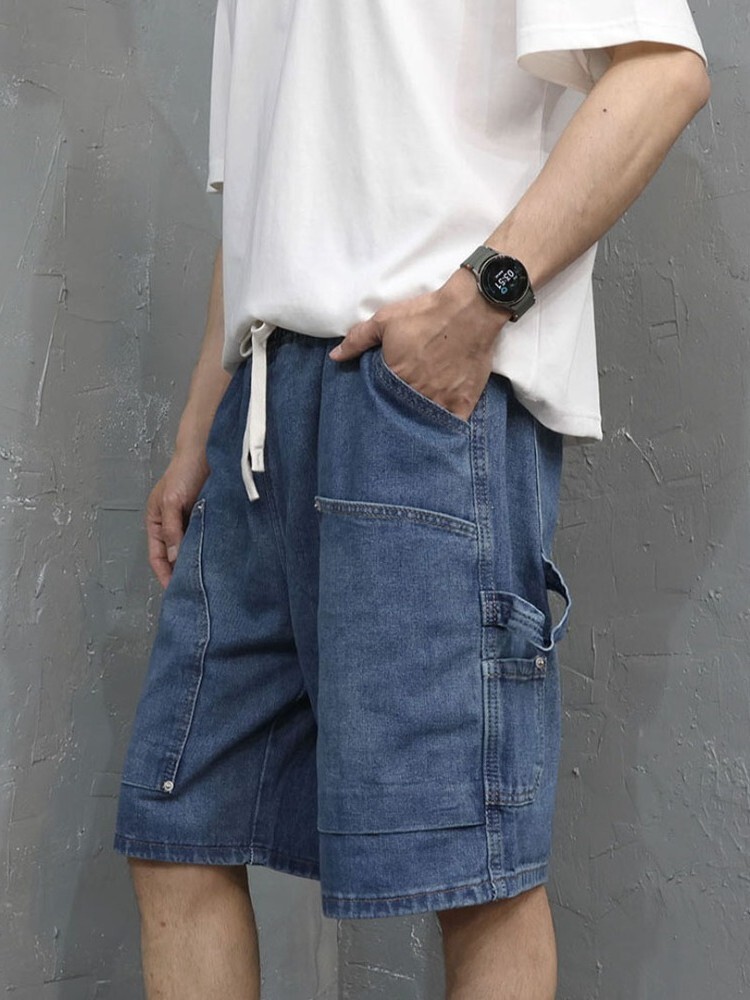 Pocket cargo denim shorts