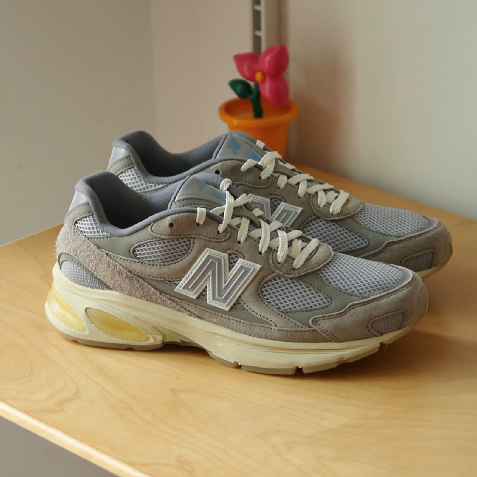 NEW BALANCE 2010 Grey Days 元祖灰 奶油底 麂皮 緩震 復古 老爹鞋 休閒鞋 U2010GD