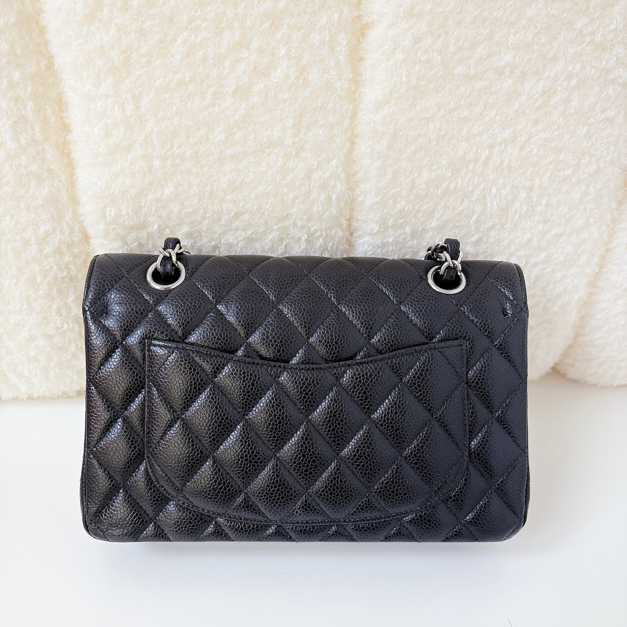 Chanel Classic Flap Bag 23 - Black / SHW