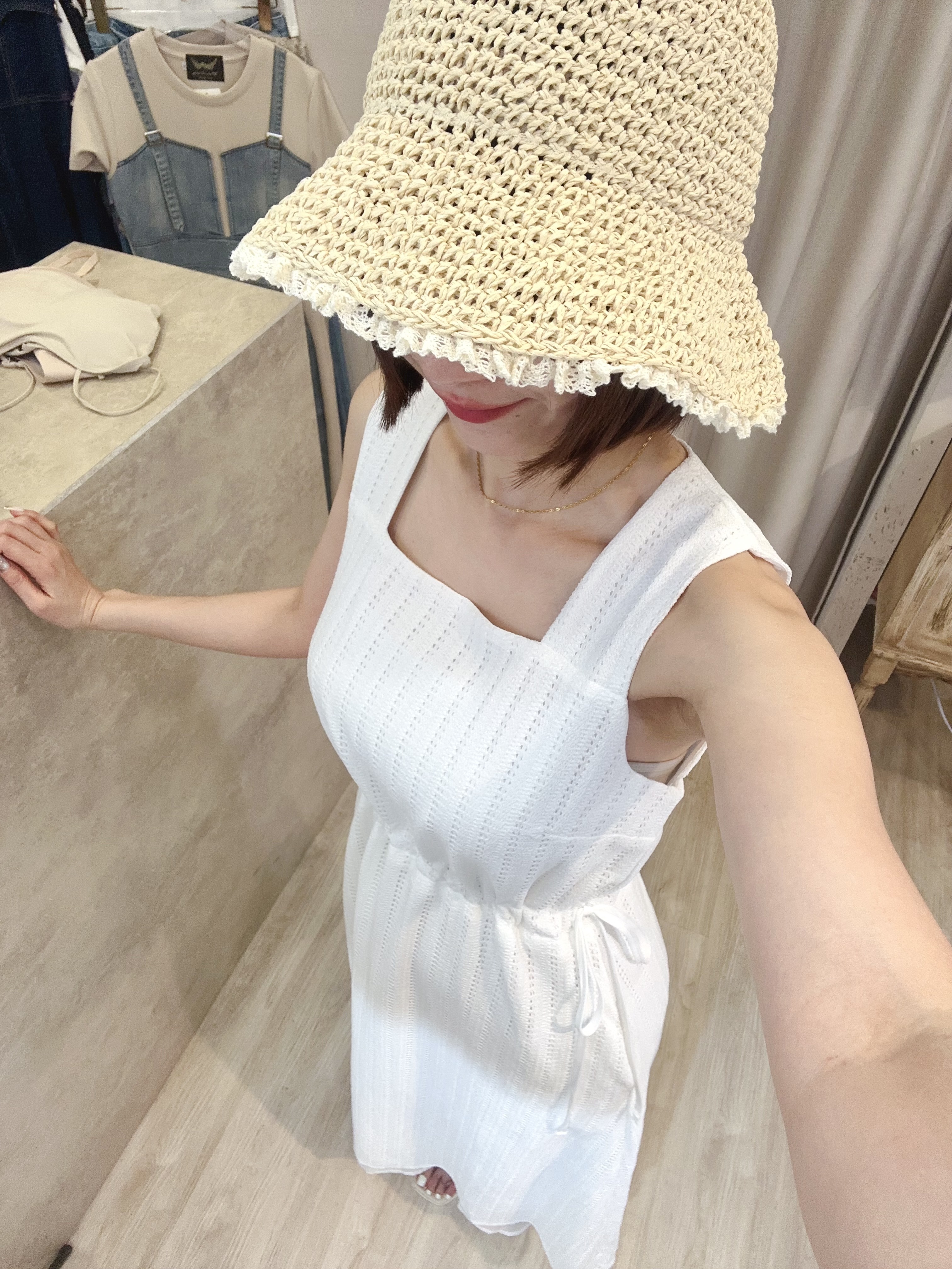 小清新白色提花抽繩長洋裝
