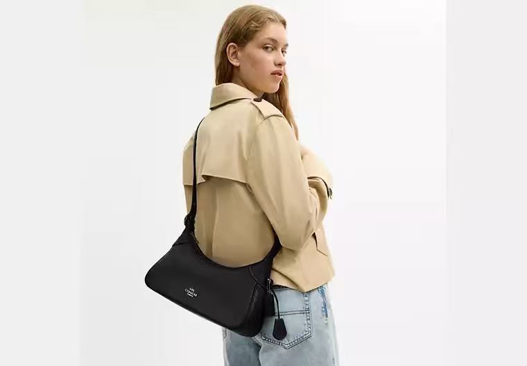 【預購】COACH H060602 經典皮革單肩包（黑色）