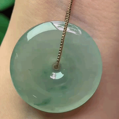 520330 翡翠冰種飄花平安扣 (29.6mm直徑)